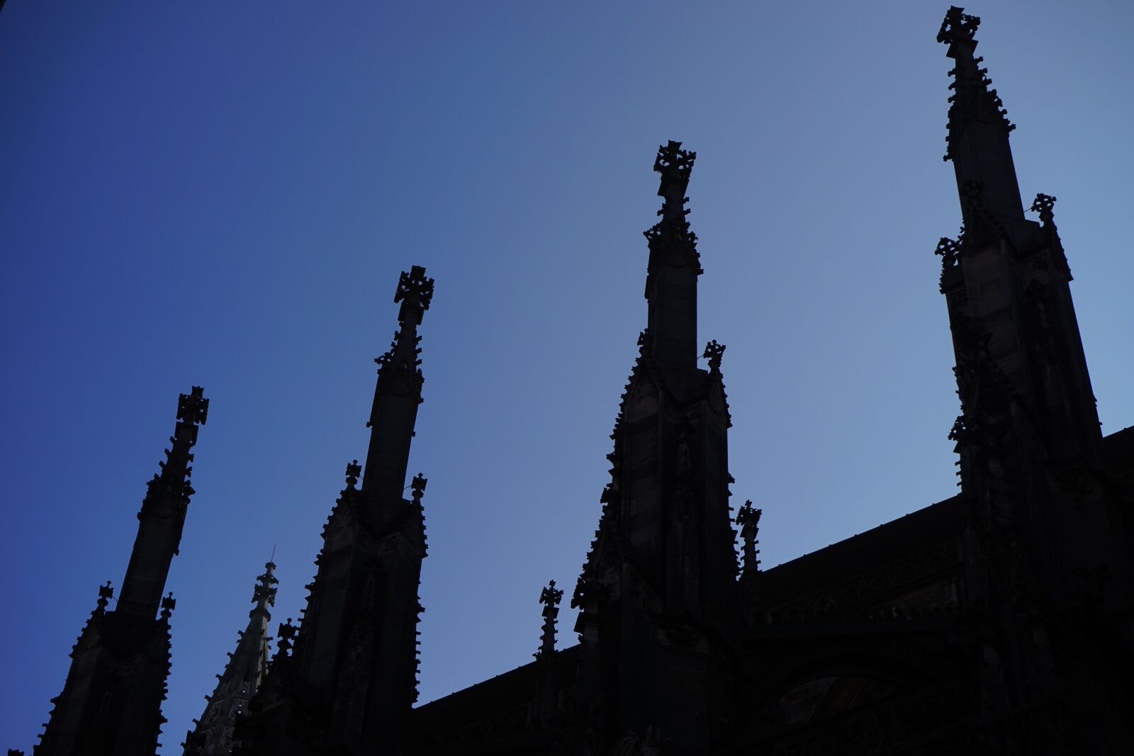 Sony a7 + Sony FE 28-70mm F3.5-5.6 OSS sample photo. Ulm cathedral, turret, ornament photography