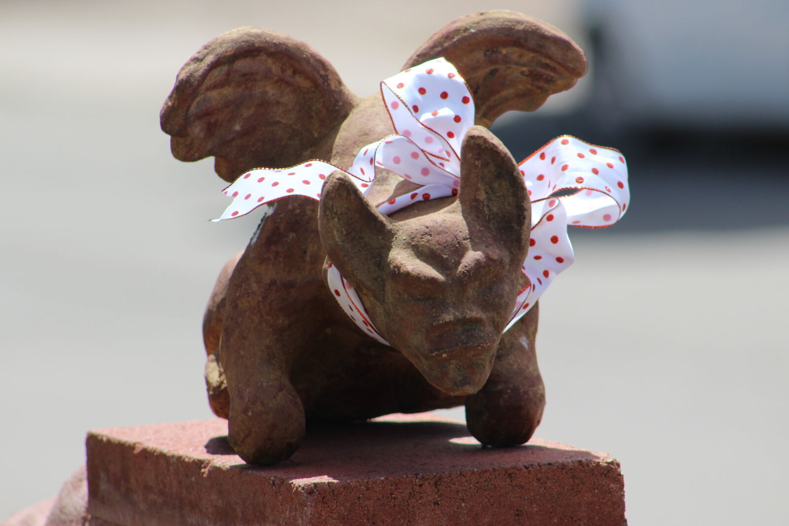 Canon EF 75-300mm f/4-5.6 sample photo. Gargoyles photography