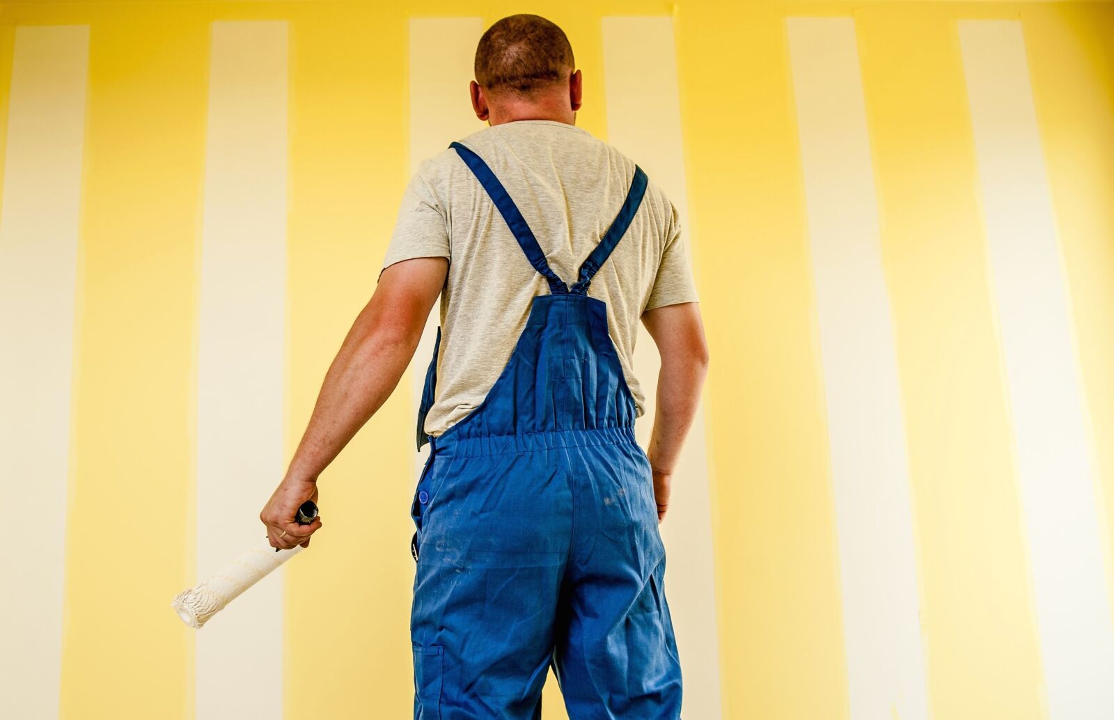 Nikon D700 sample photo. Man, trousers, worker, paint photography