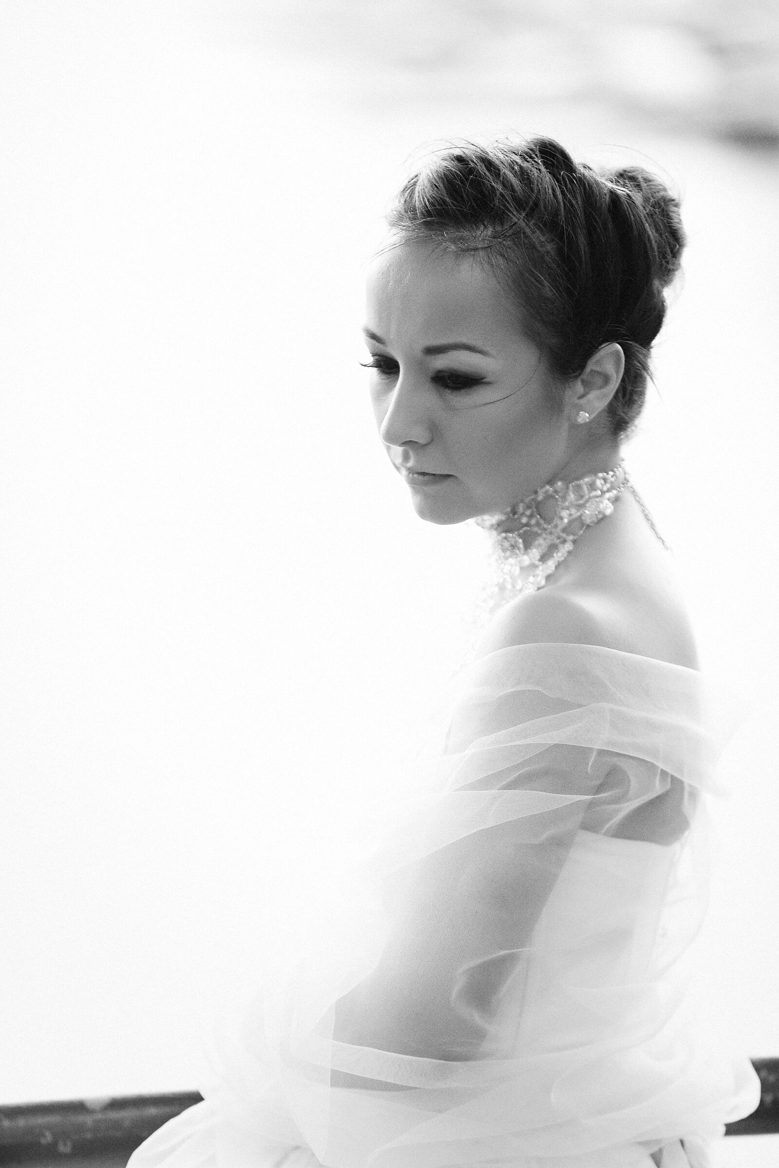 Canon EOS 5D Mark III sample photo. Sadness, woman, wedding dress photography