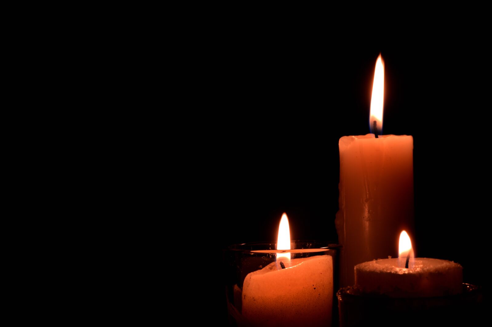 Nikon D3200 sample photo. Sailing, candela, flame photography