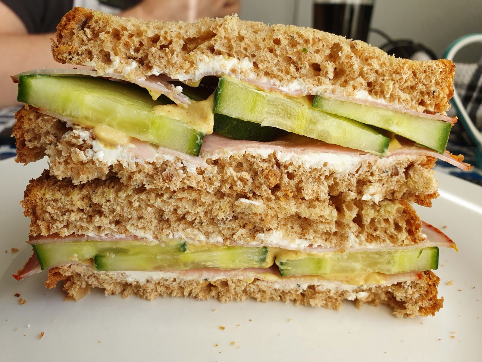 Samsung Galaxy S10 sample photo. Sandwich, cucumber, ham photography