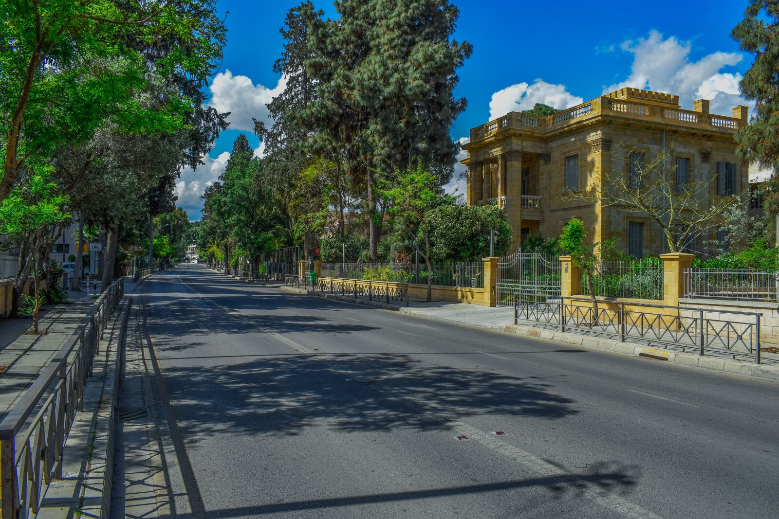 Nikon D3300 sample photo. Road, street, empty photography