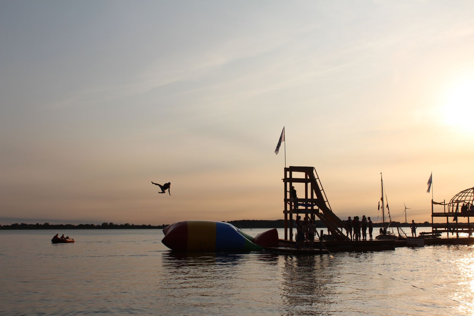 Canon EOS 600D (Rebel EOS T3i / EOS Kiss X5) sample photo. Flight, baldwin, water photography
