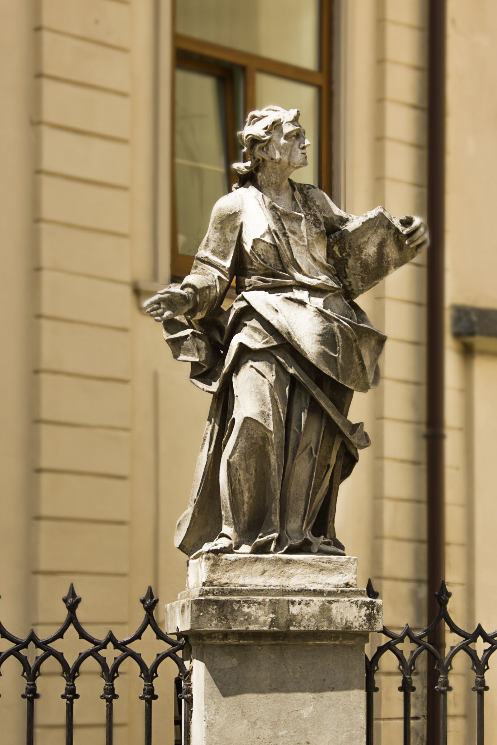 Canon EOS 550D (EOS Rebel T2i / EOS Kiss X4) sample photo. Monument, sculpture, lviv photography