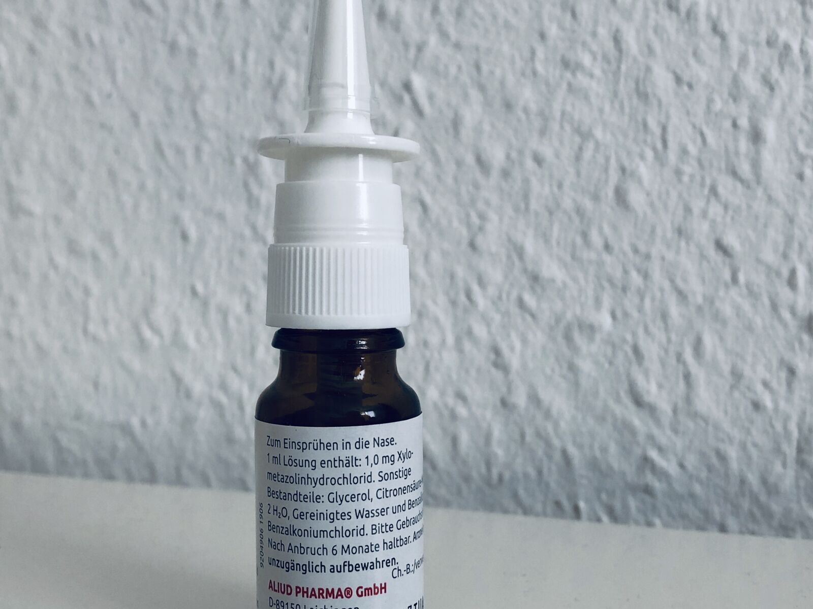 iPhone X back dual camera 4mm f/1.8 sample photo. Drugs, hospital, cor photography
