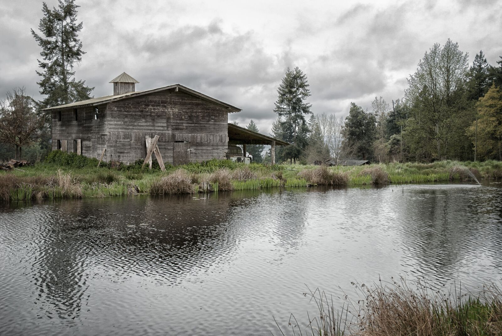 Nikon D80 sample photo. Galiano island, cabin, retreat photography