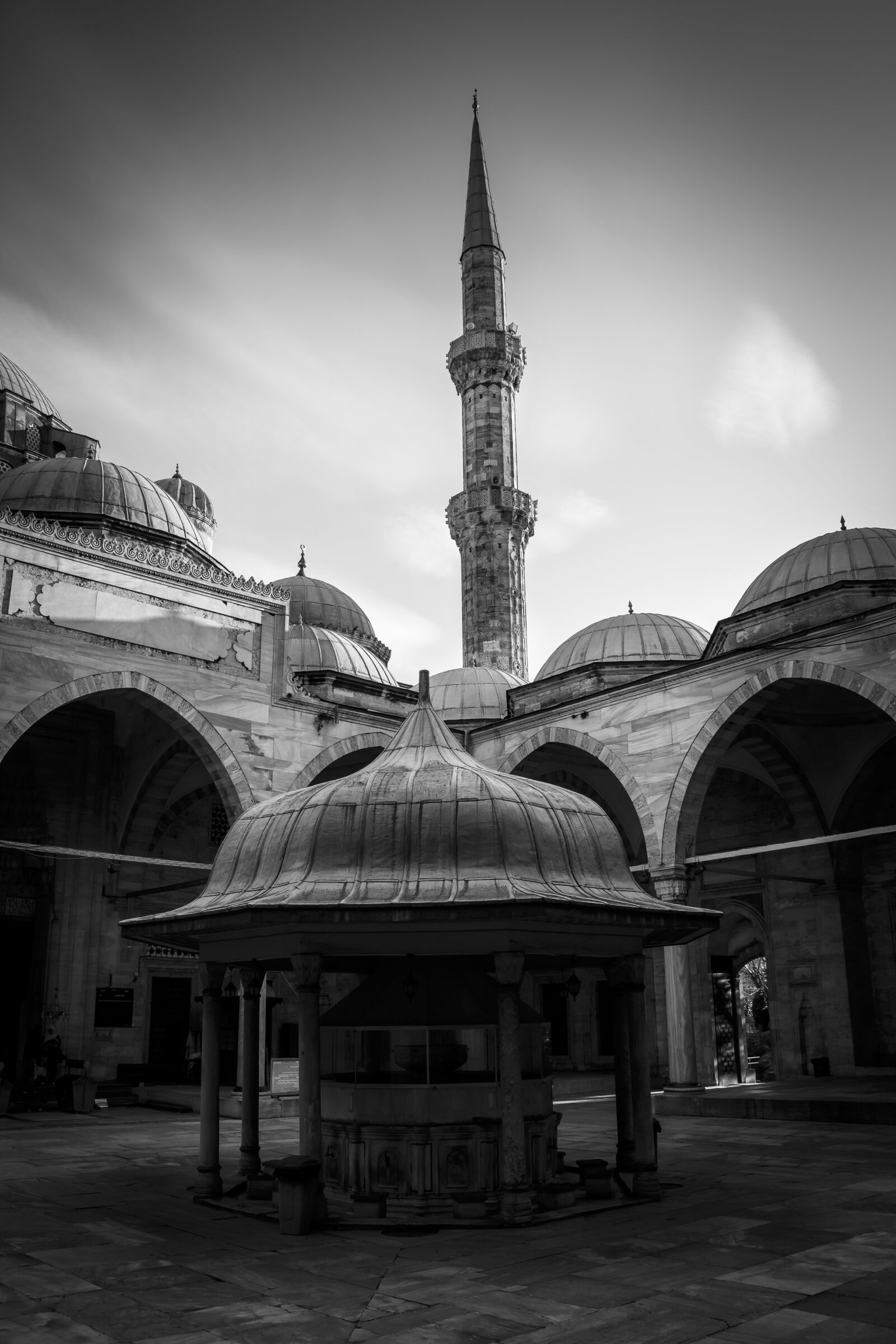 Canon EF-S 18-55mm F3.5-5.6 III sample photo. Istanbul, cami, mosque photography