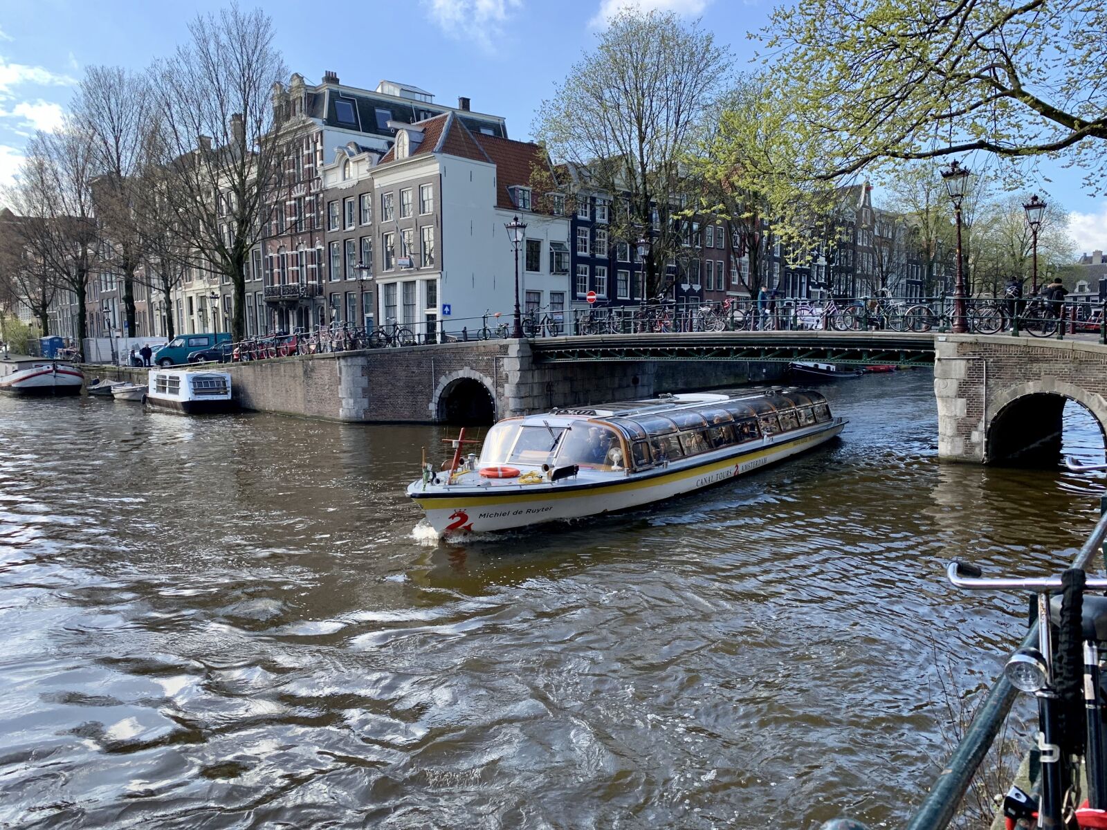 iPhone XS Max back dual camera 4.25mm f/1.8 sample photo. Amsterdam, river crossing, river photography