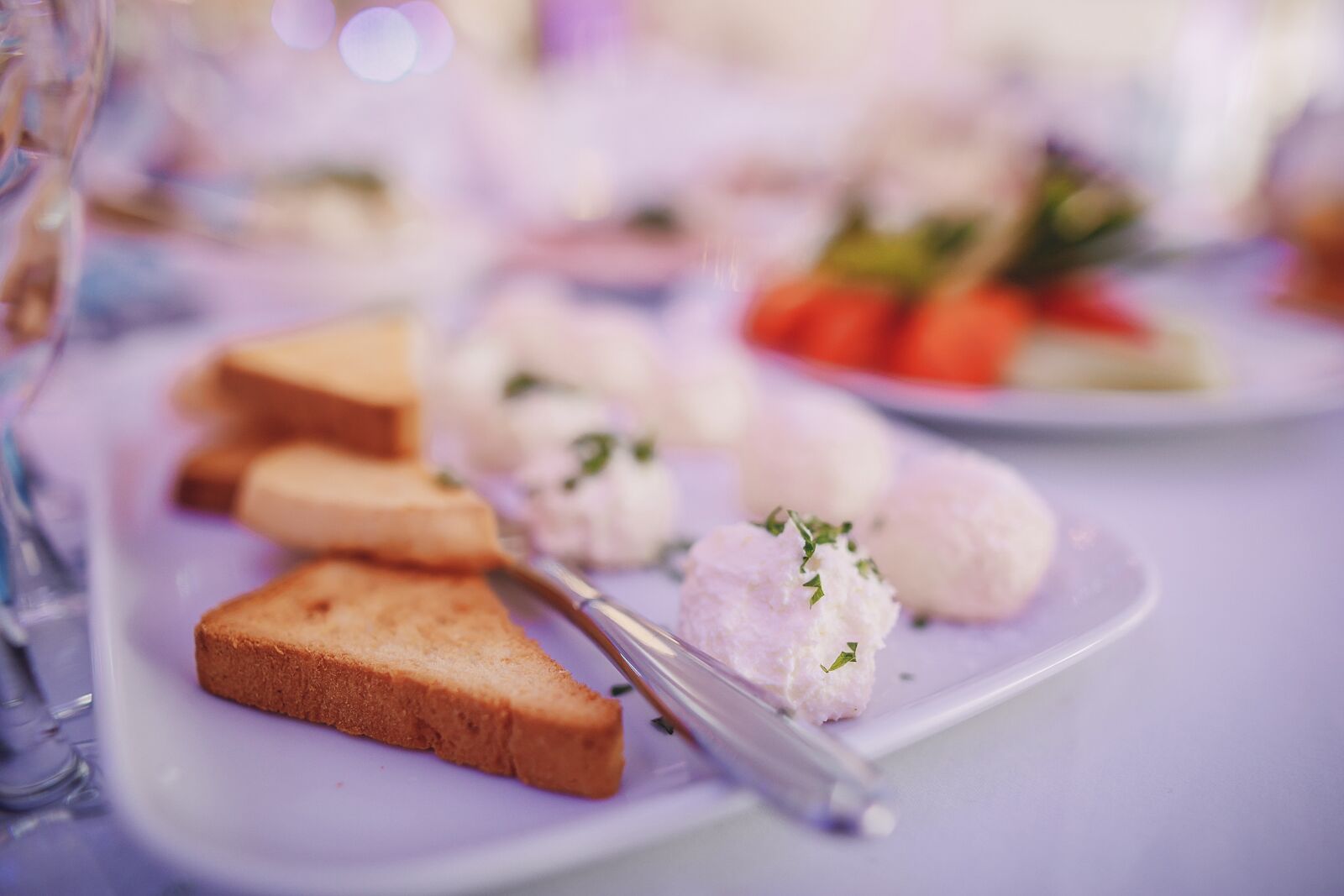 Canon EOS 5D Mark IV sample photo. Food, eat, snack photography