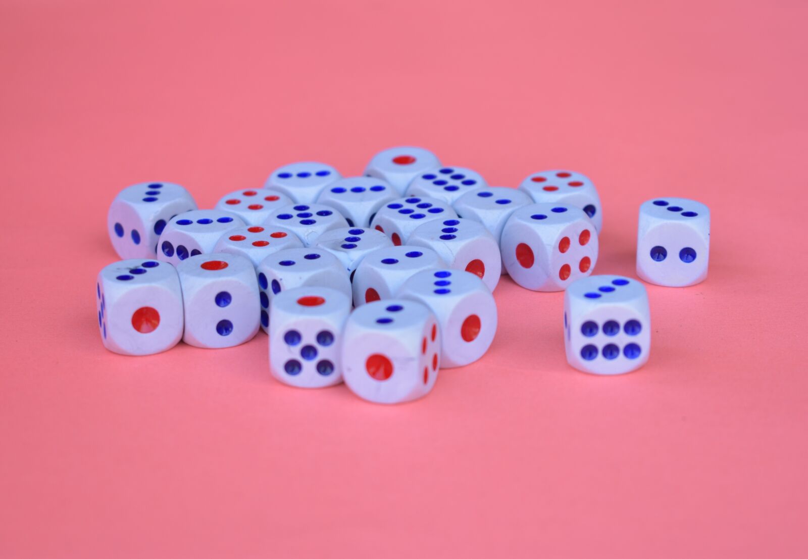 Nikon D3400 sample photo. Dices, cubes, chances photography