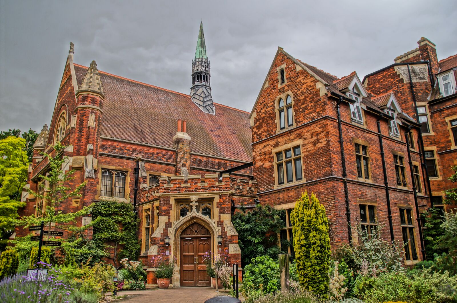 Sony SLT-A57 sample photo. Hammerton college, cambridge, uk photography