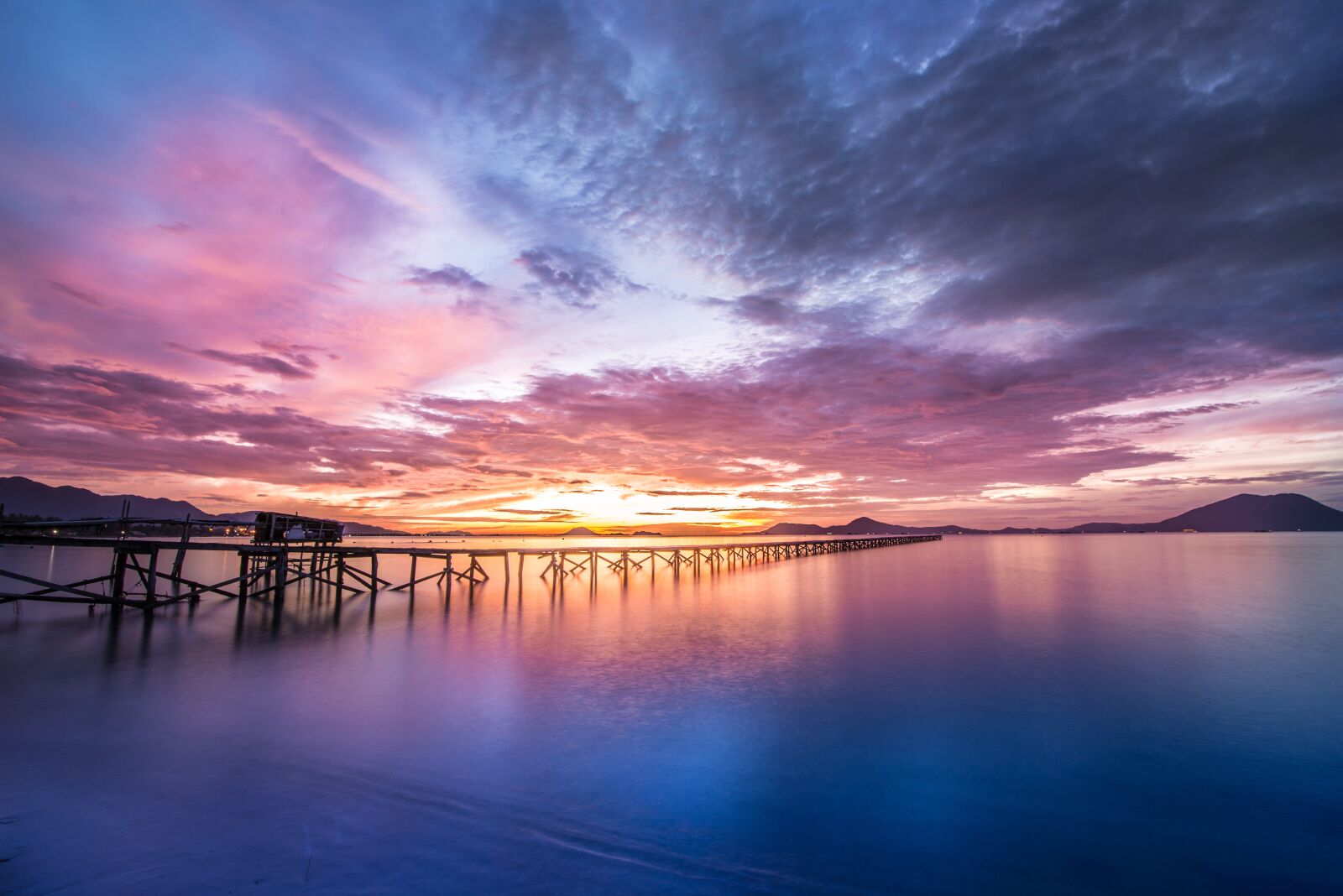 Nikon D610 sample photo. Sun, water, sunset photography