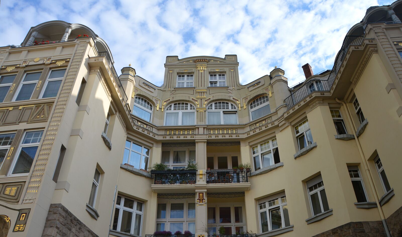 Nikon D3200 sample photo. Art nouveau, gr nderzeit photography