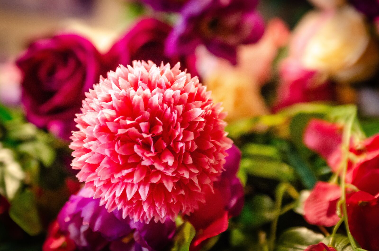 Nikon D7000 sample photo. Bridal, flowers, wedding photography