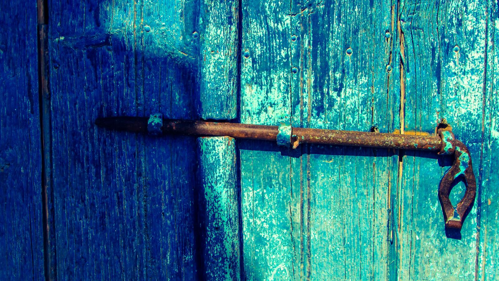 Canon PowerShot SX400 IS sample photo. Latch, rusty, old photography