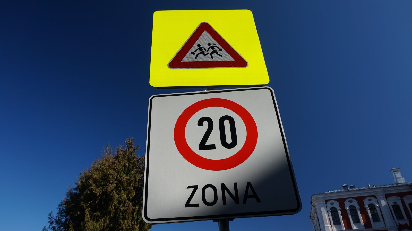 Sony Alpha a5000 (ILCE 5000) sample photo. Sign-board, safety, warning photography