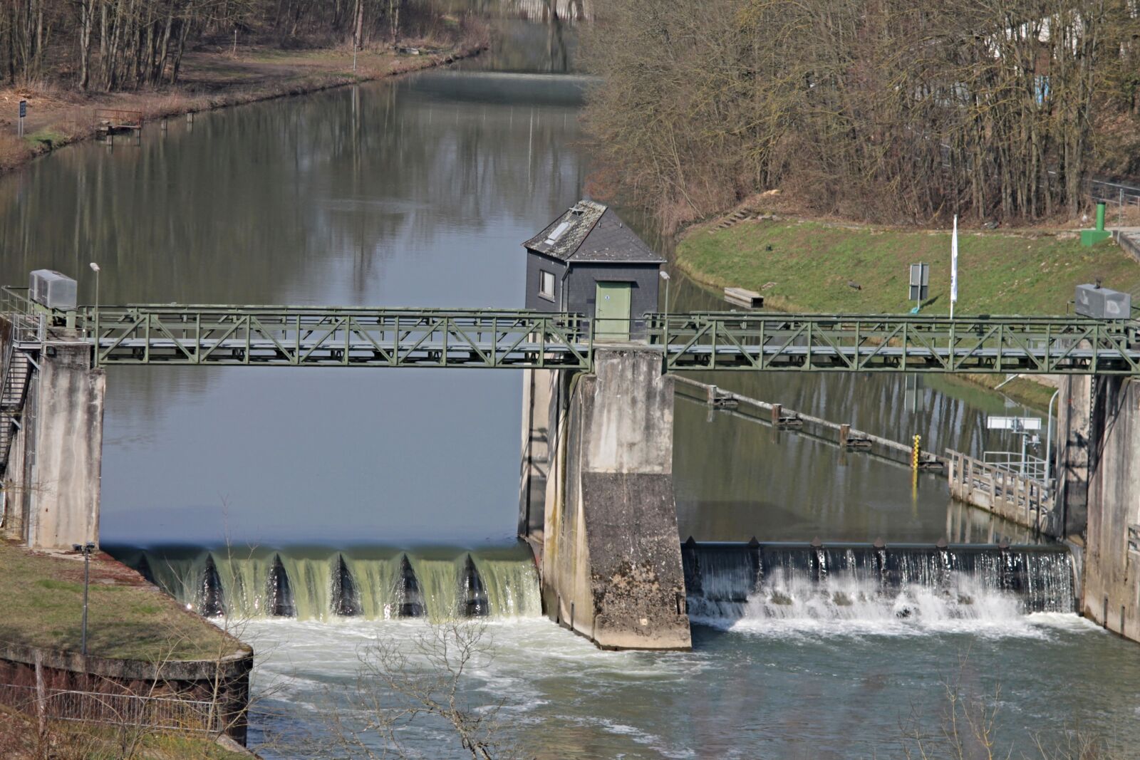 Canon EOS 1100D (EOS Rebel T3 / EOS Kiss X50) sample photo. Lock, weir, dam photography