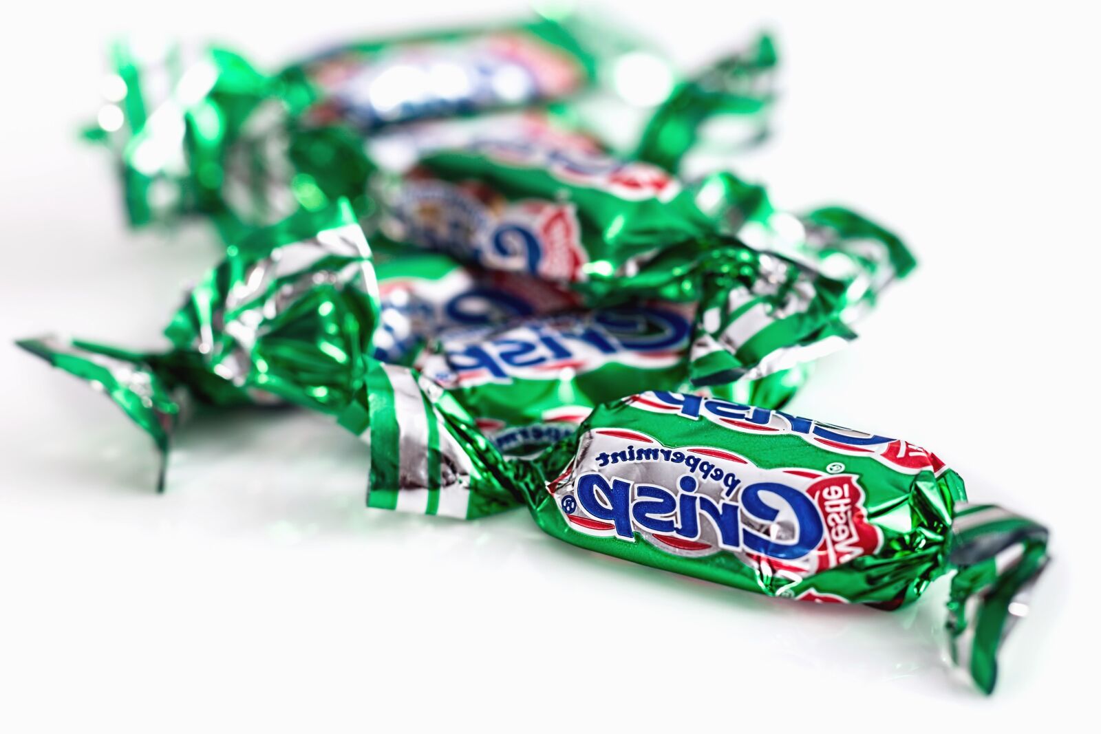 Canon EOS 70D sample photo. Menthol, candy, peppermint, refreshment photography