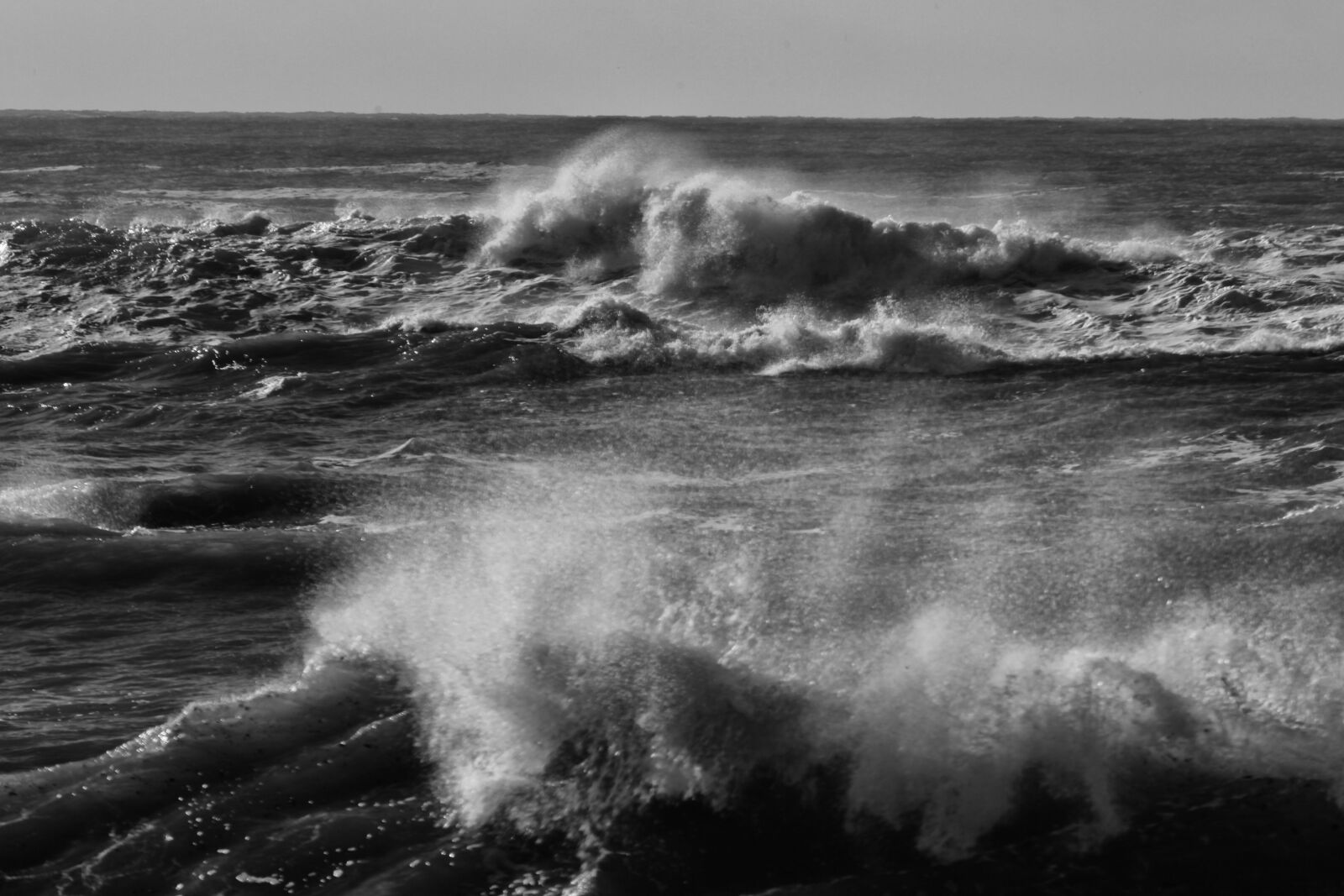 Canon EOS 5D Mark II sample photo. Recco, sea storm, storm photography