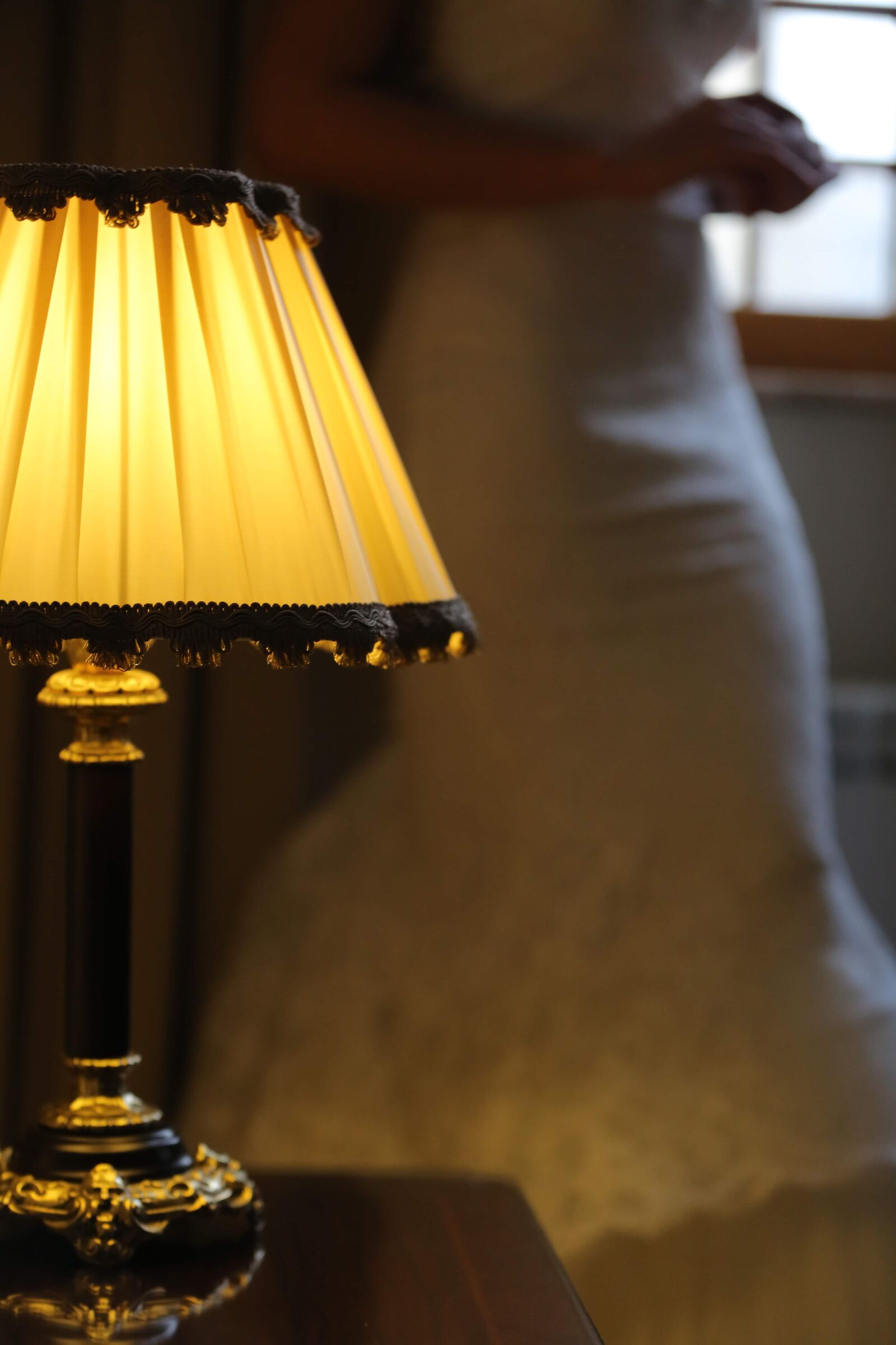 Canon EOS 5D Mark III sample photo. Lamp, elegant, shade, shadow photography