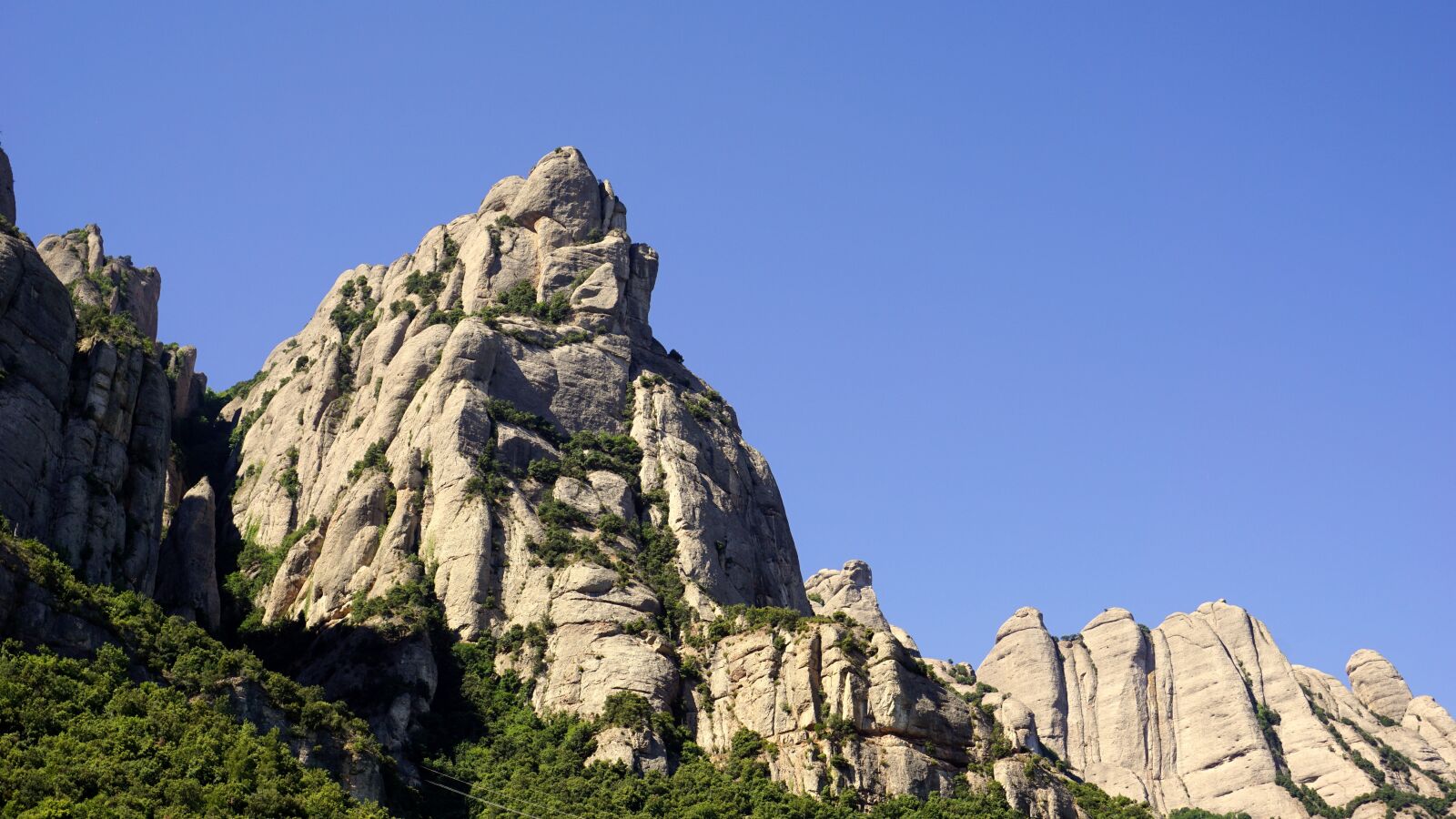 Sony a6000 sample photo. Mountain, rocks, montserrat photography