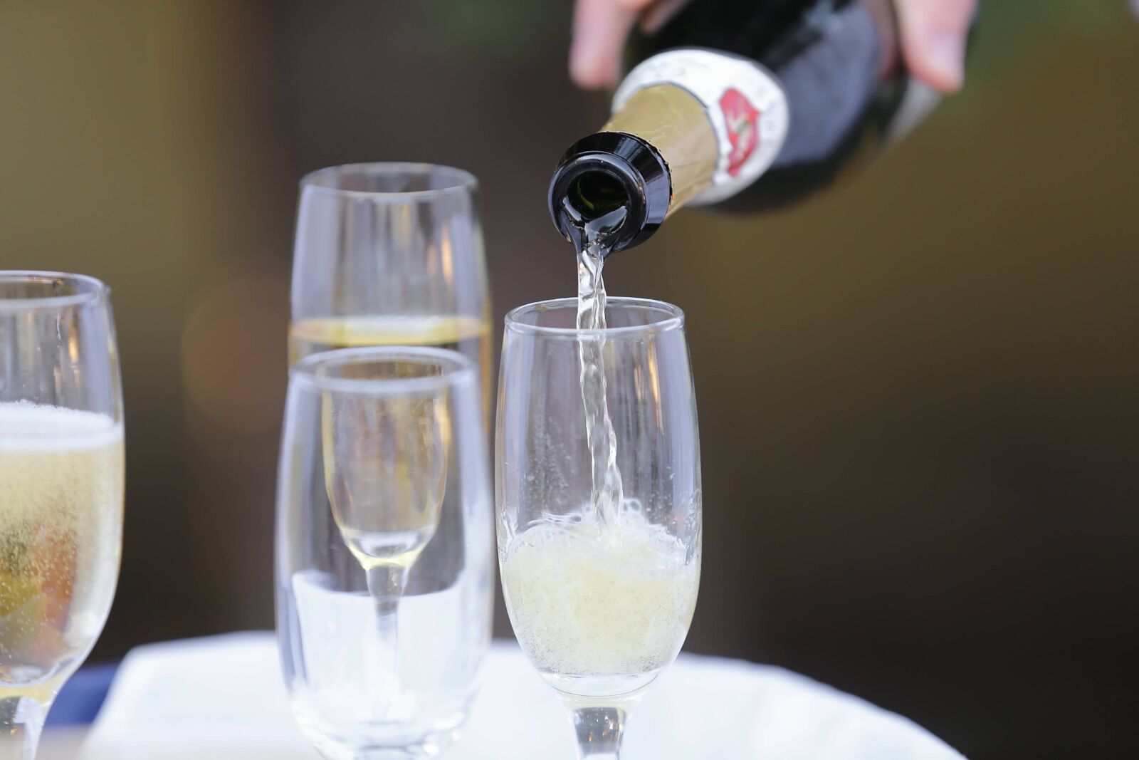 Canon EOS 6D sample photo. Champagne, white wine, alcohol photography