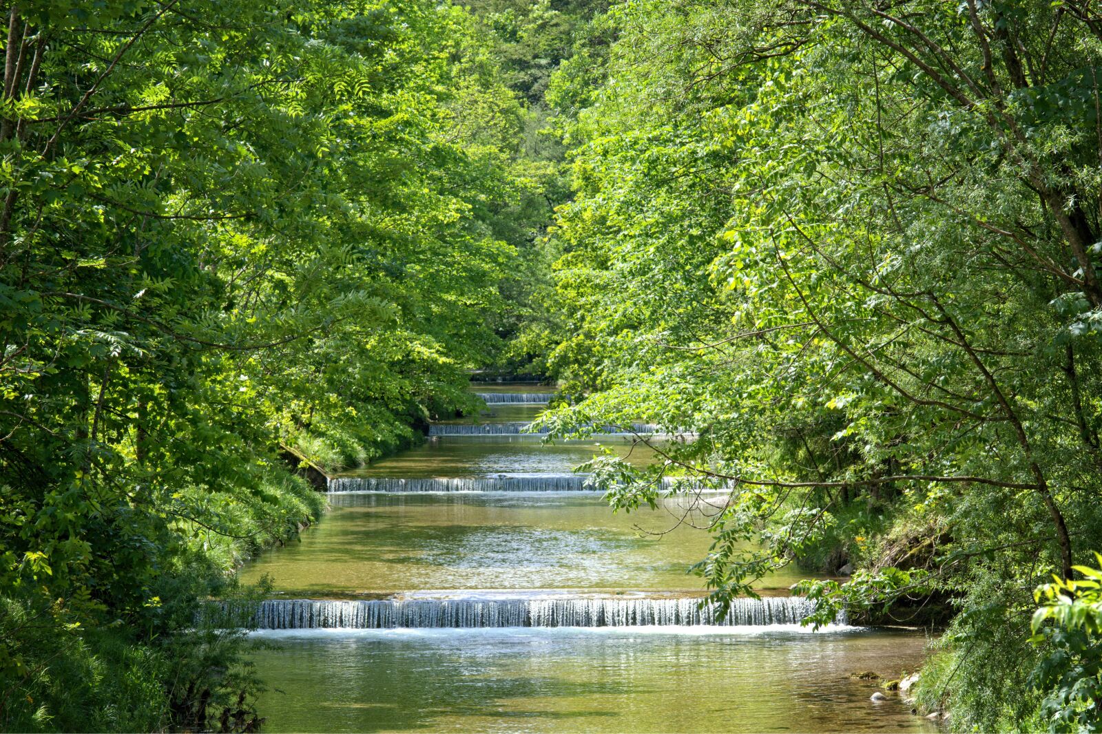 55.0-200.0mm f/4.0-f/5.6 sample photo. Watercourse, bach, creek photography