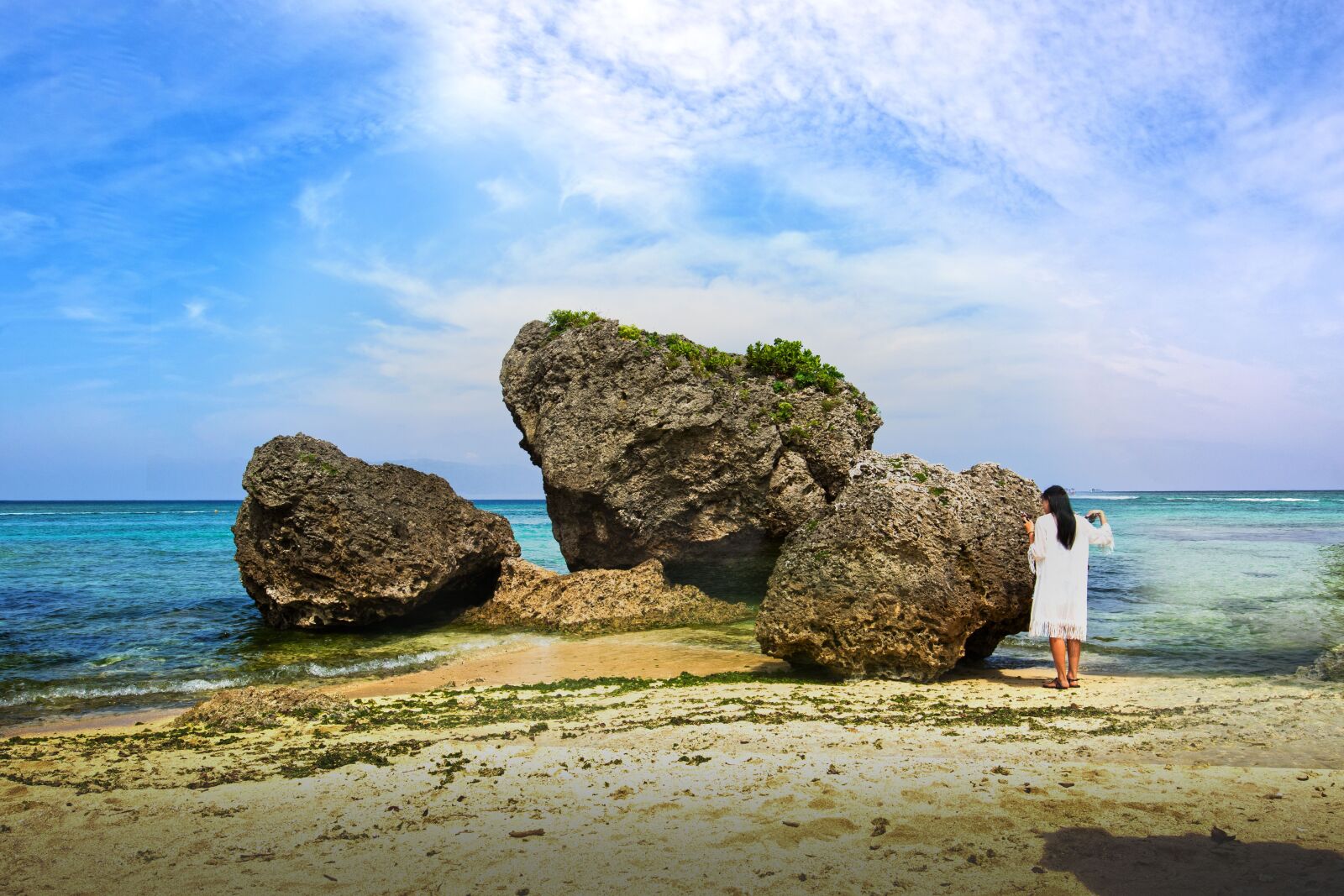 Canon EF 16-35mm F4L IS USM sample photo. Sea, cloud, sky photography
