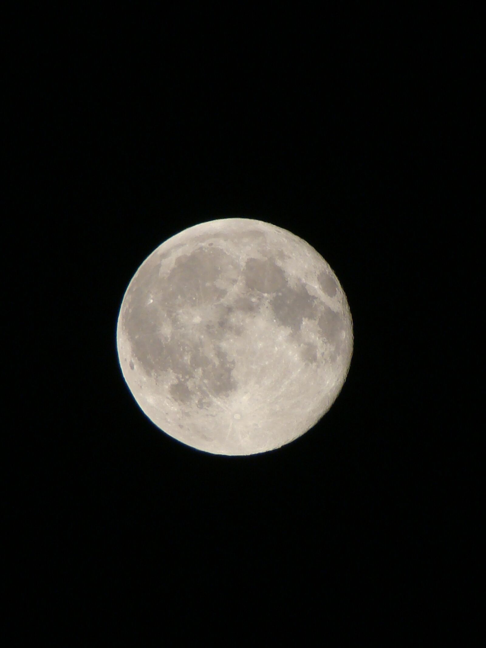Sony DSC-H9 sample photo. Evening, air, full moon photography