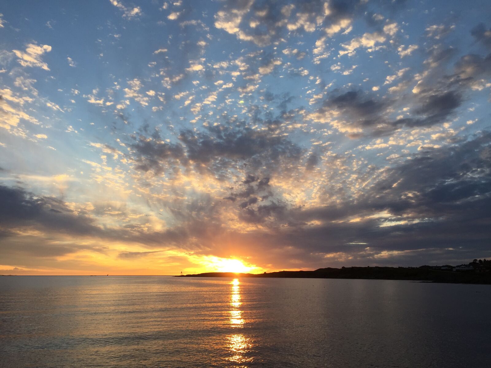Apple iPhone 6 sample photo. Sunset, sky, sea photography