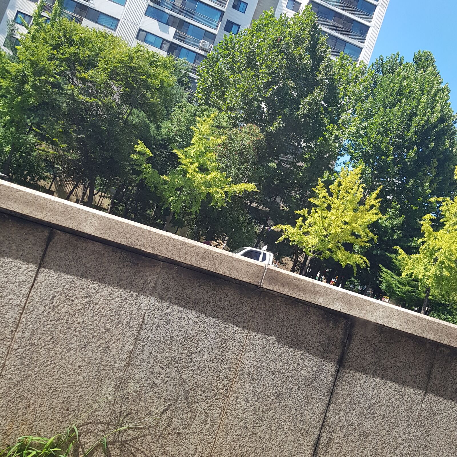 Samsung Galaxy S8 sample photo. City, urban, modern photography