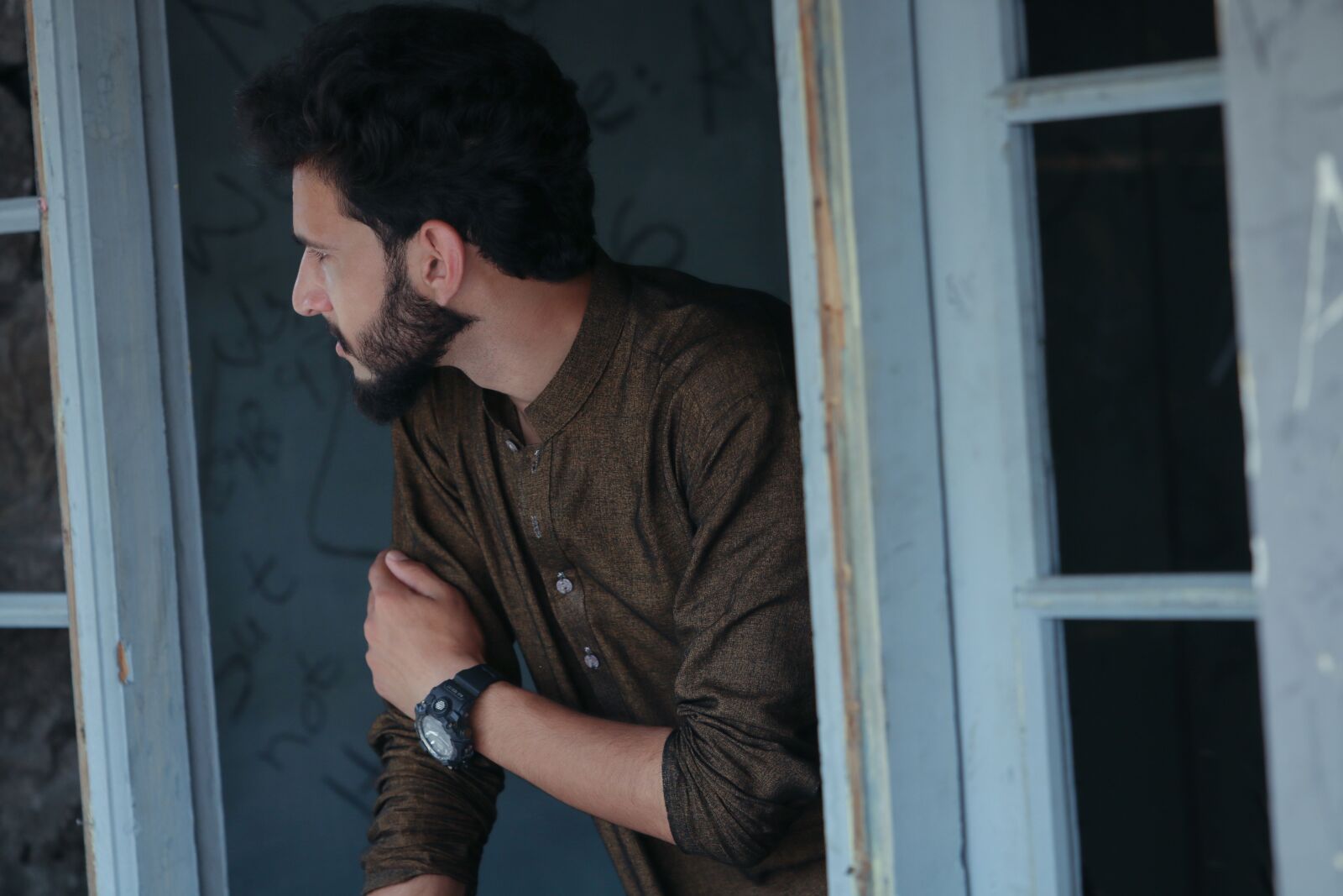 Canon EOS 70D sample photo. Outdoors, man, lifestyle photography
