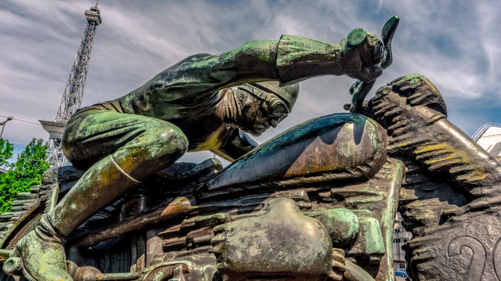 Sony Alpha a5000 (ILCE 5000) sample photo. Monument, figure, sculpture photography
