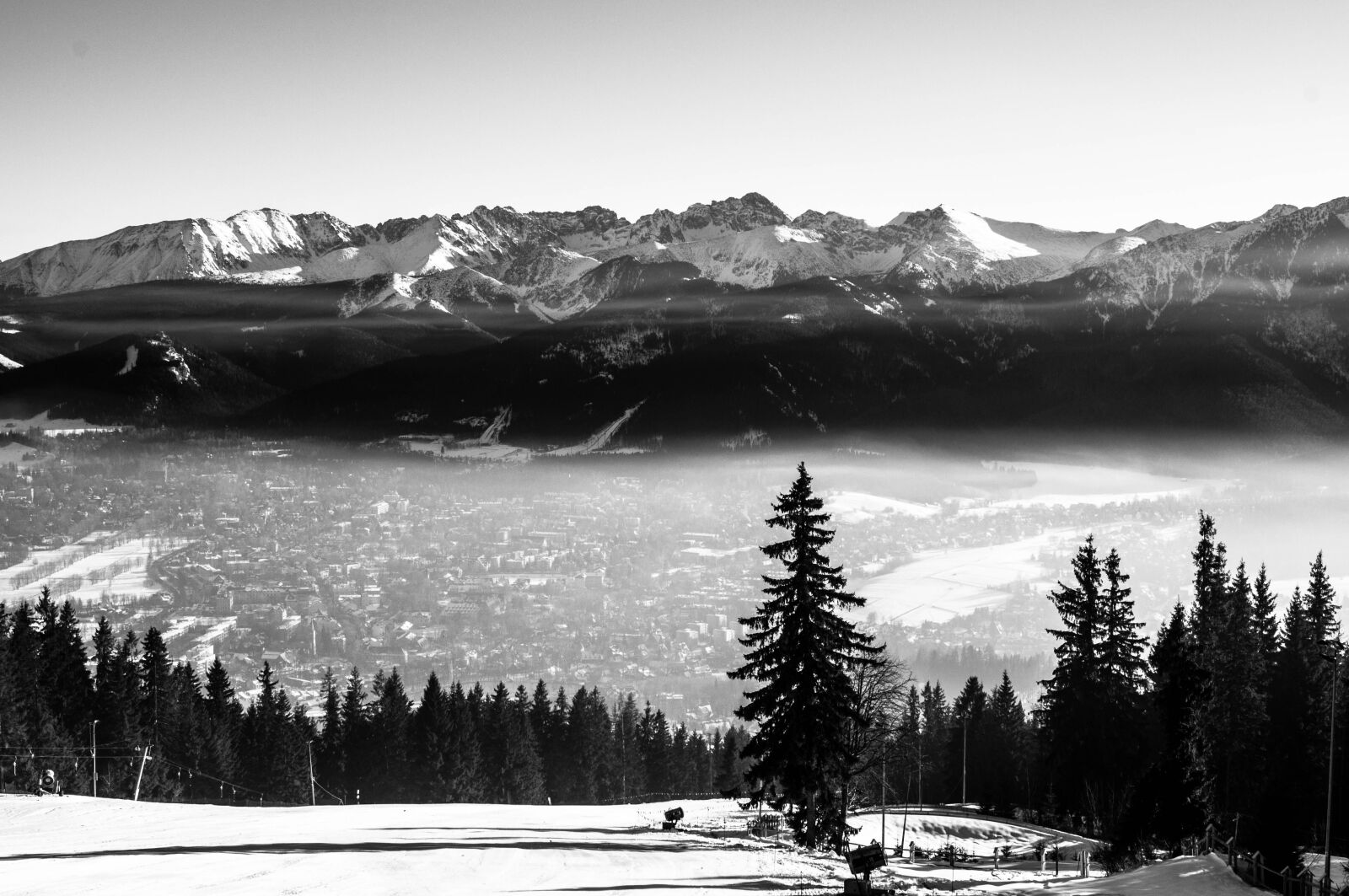 Sony SLT-A37 sample photo. Buried, mountains, landscape photography