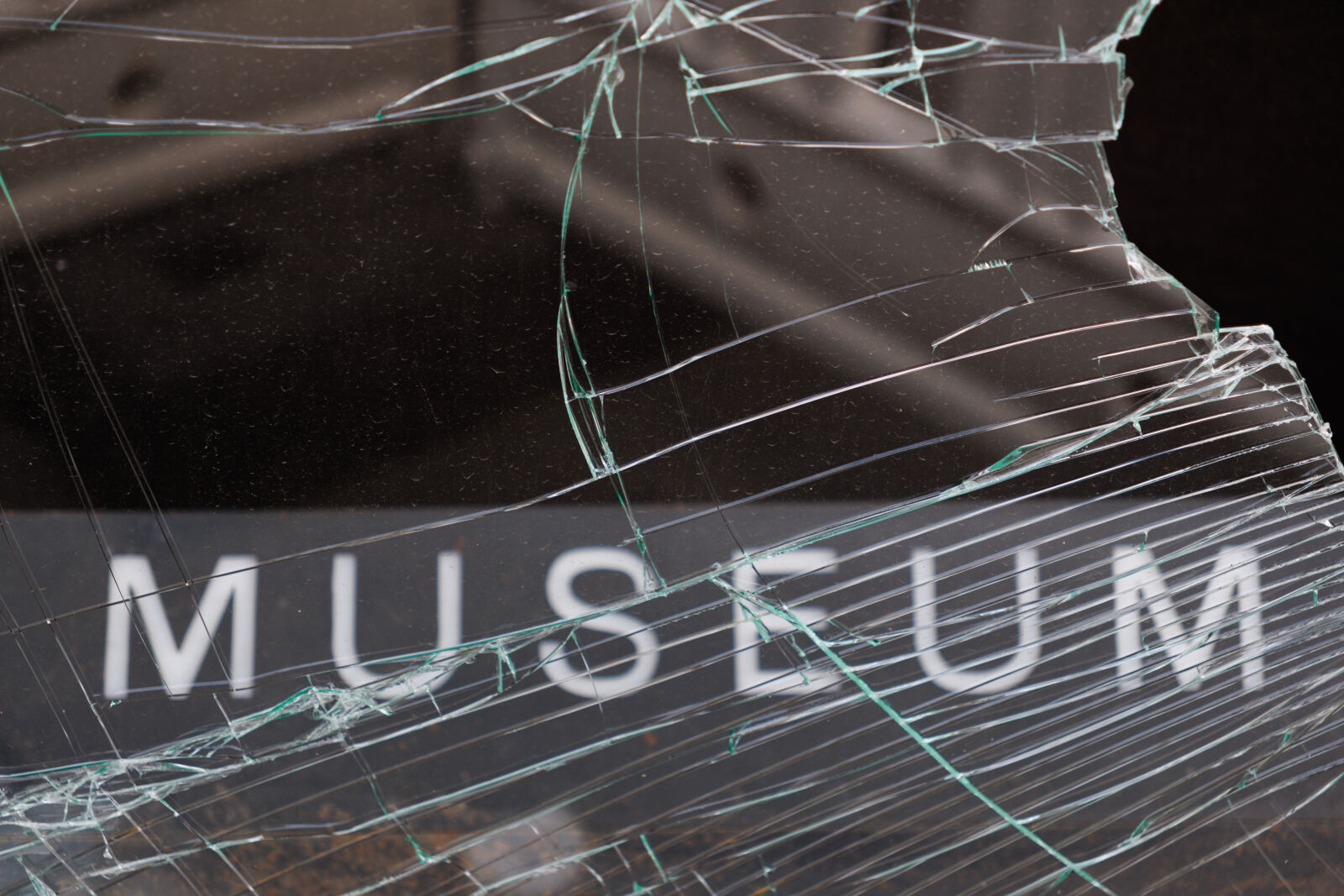 Canon EOS R7 sample photo. Shattered museum photography
