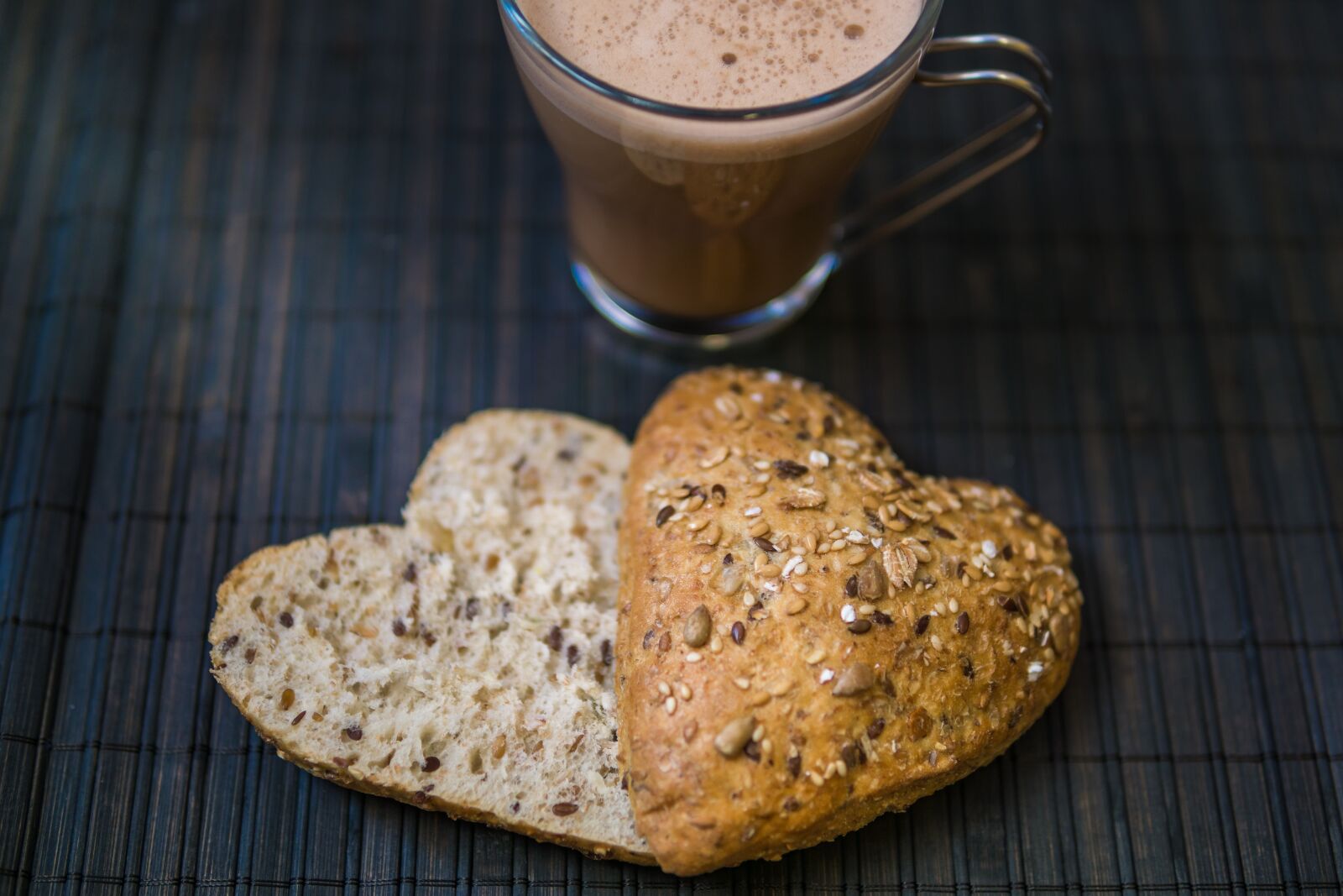 30mm F1.4 DC DN | Contemporary 016 sample photo. Roll, knife, coffee photography