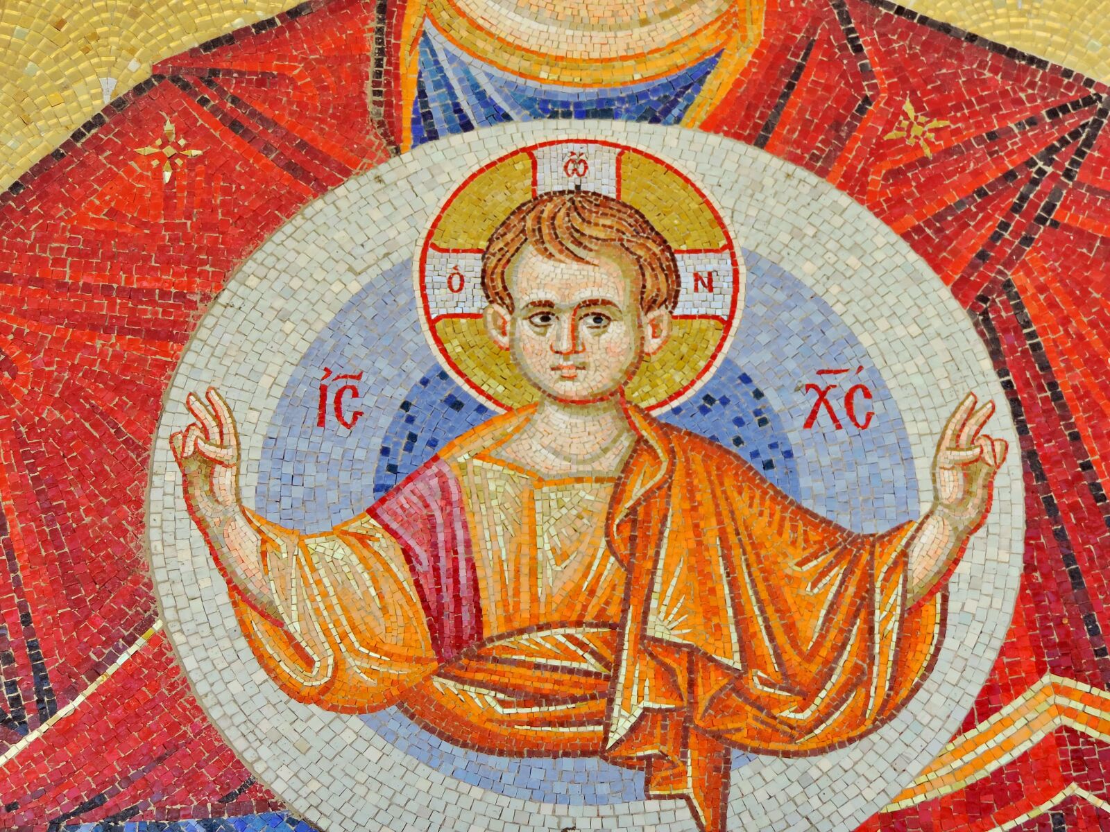 Nikon Coolpix P520 sample photo. Christ, christianity, colorful, religion photography