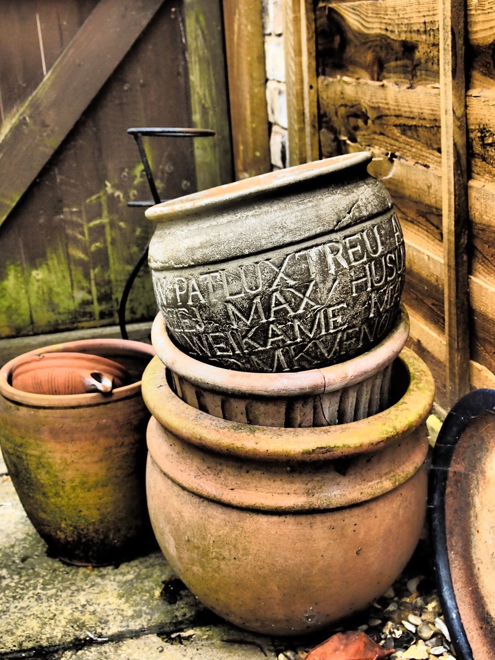 Olympus PEN E-PM1 sample photo. Pots, garden, potted photography