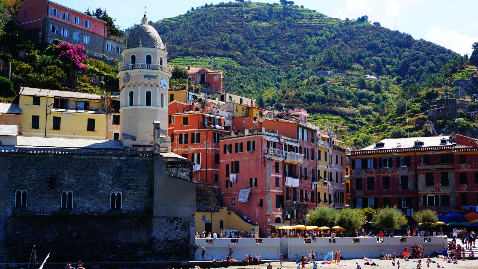 Sony Alpha NEX-5N sample photo. Town, italy, tourism photography