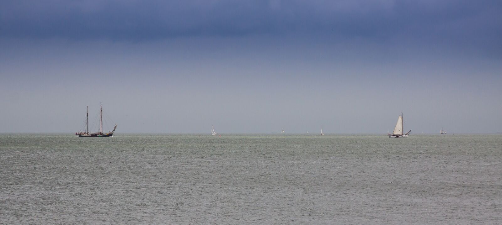 Canon EOS 50D + Canon EF 24-105mm F4L IS USM sample photo. Lake, ship, water photography