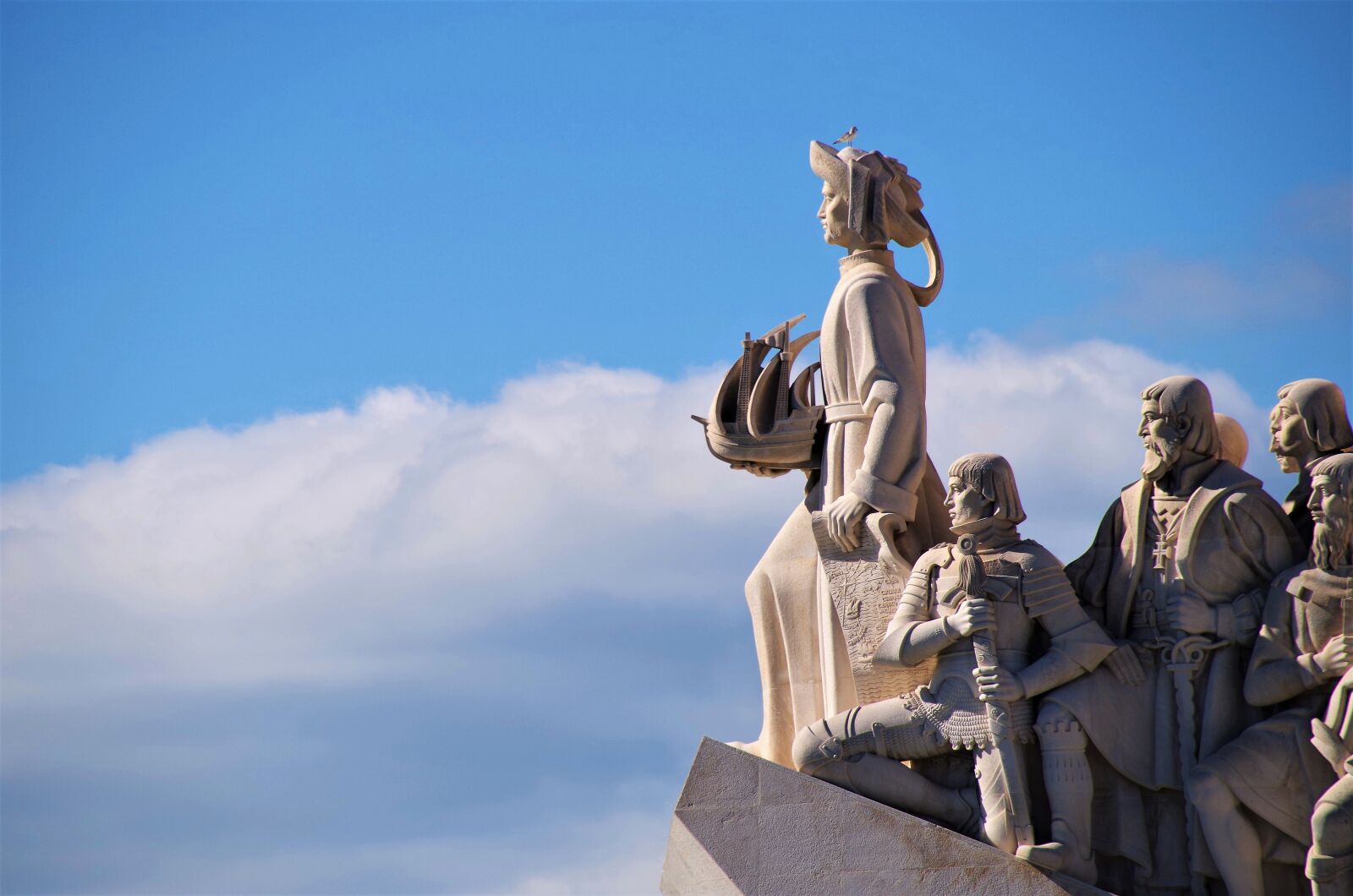 Pentax K-30 sample photo. Lisbon, monument to the photography