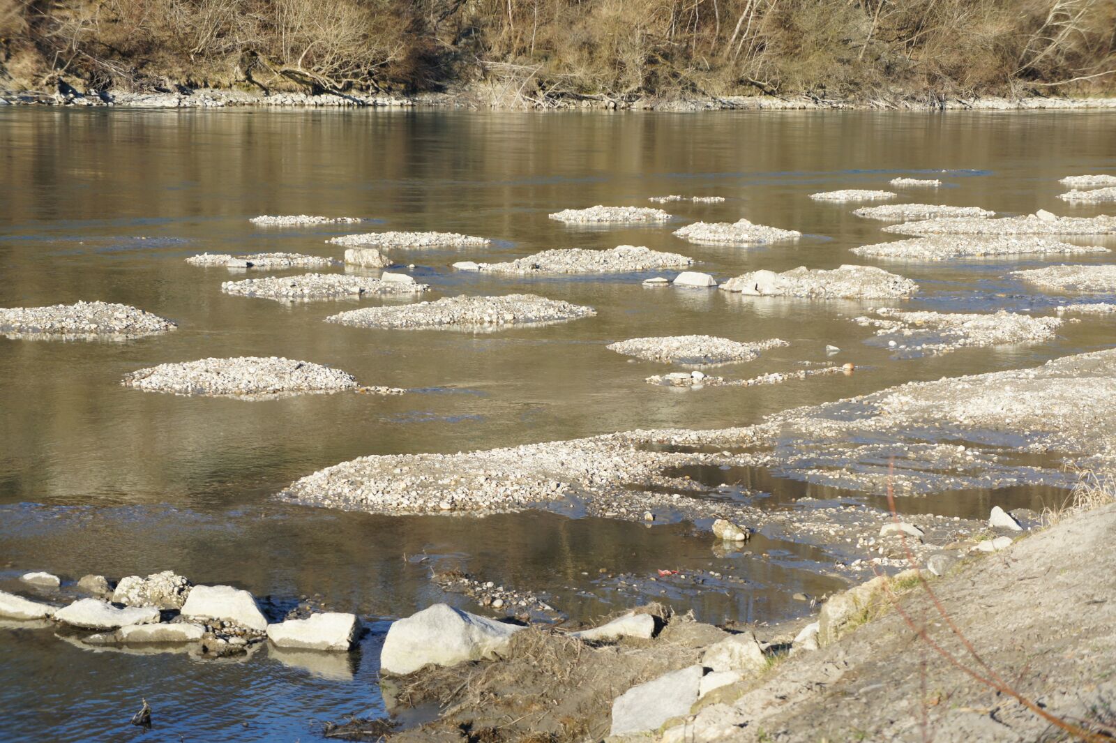 Sony Alpha NEX-5 sample photo. Inn, river, water photography