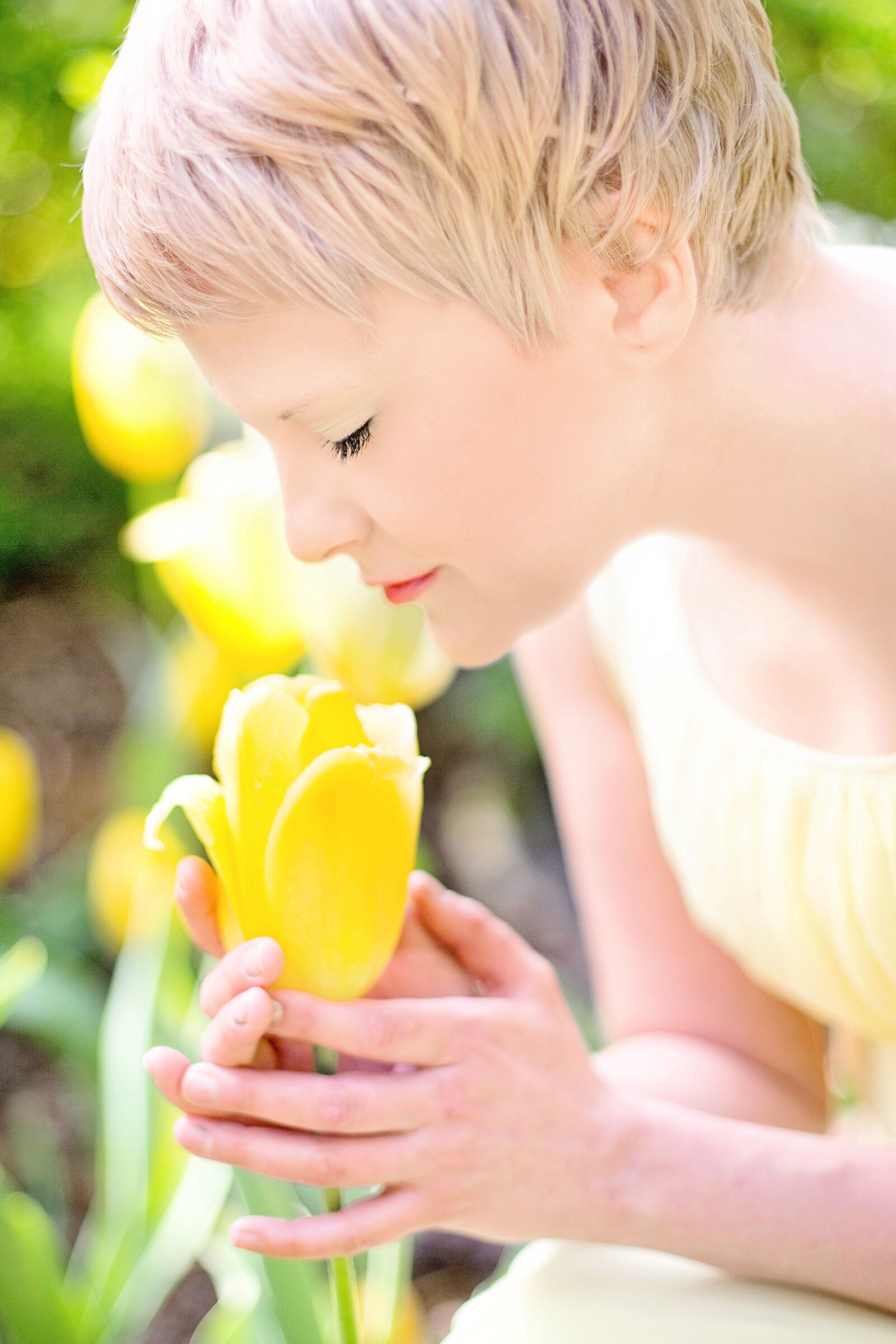 Canon EOS 5D Mark III sample photo. Woman, wearing, yellow, dress photography