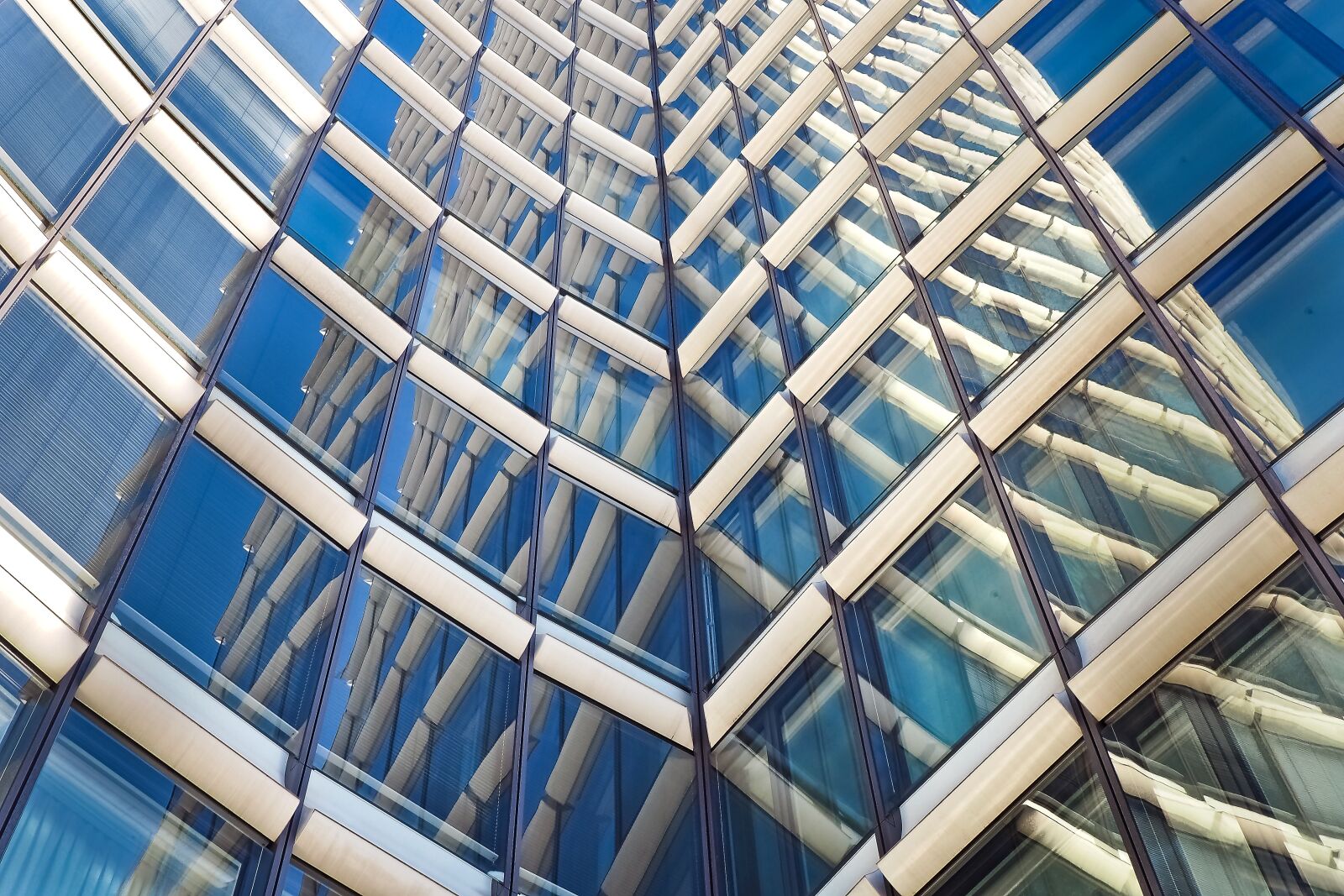 Olympus OM-D E-M10 sample photo. Architecture, skyscraper, glass facades photography