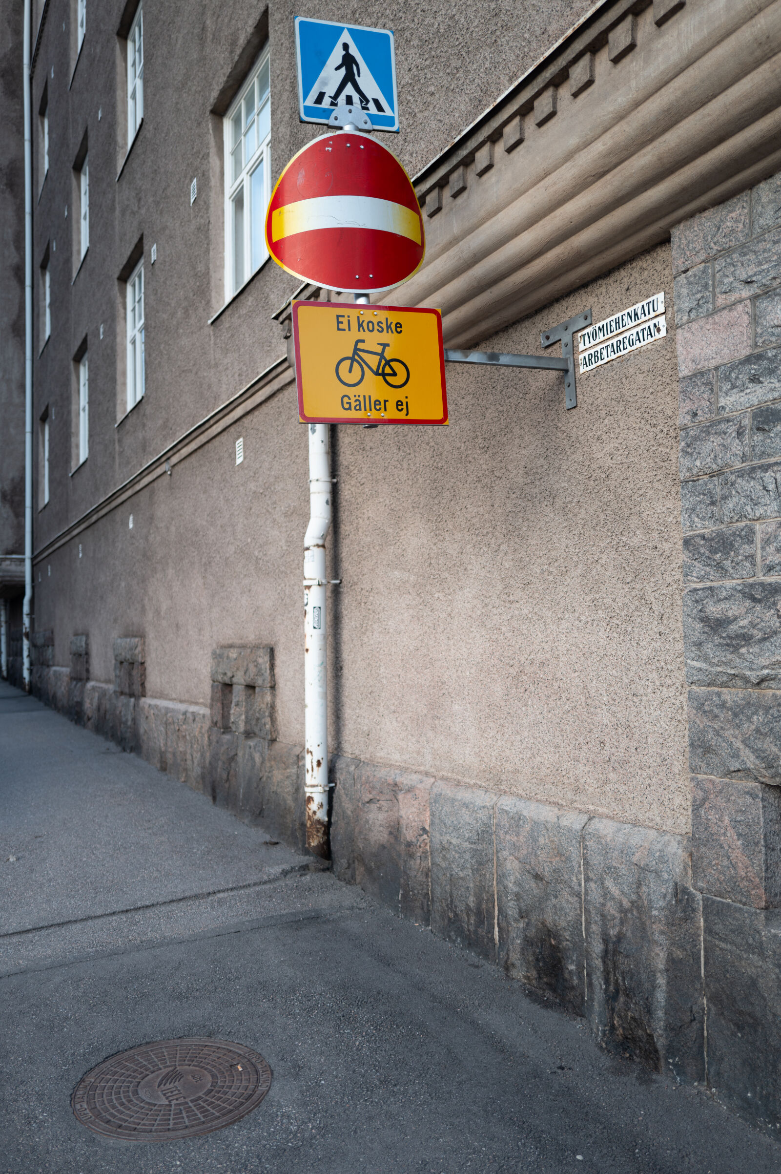 SUMMILUX 1:1.7/28 ASPH. sample photo. Street for bicycles photography