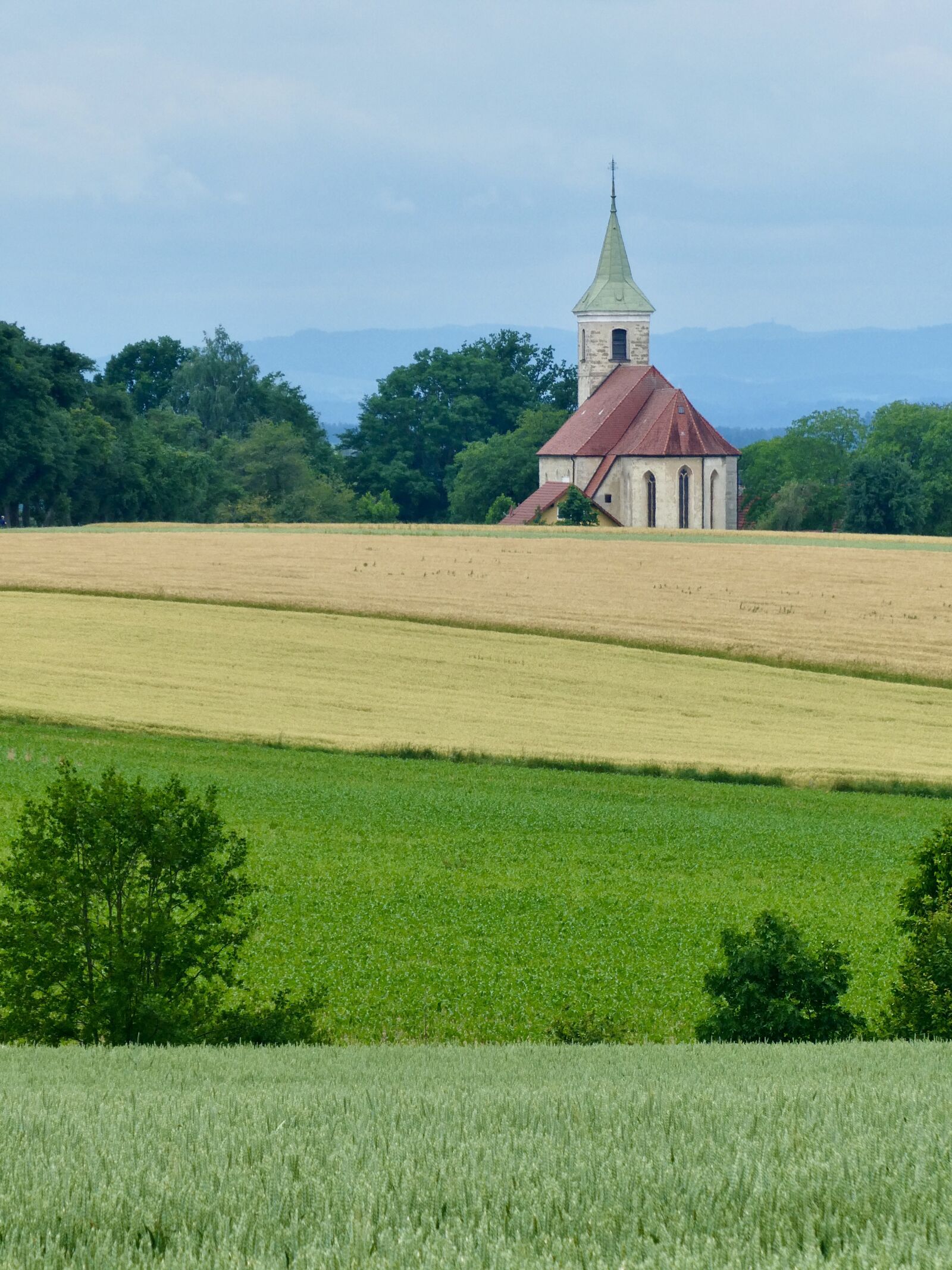 Panasonic Lumix DC-ZS70 (Lumix DC-TZ90) sample photo. Church, rural, fields photography
