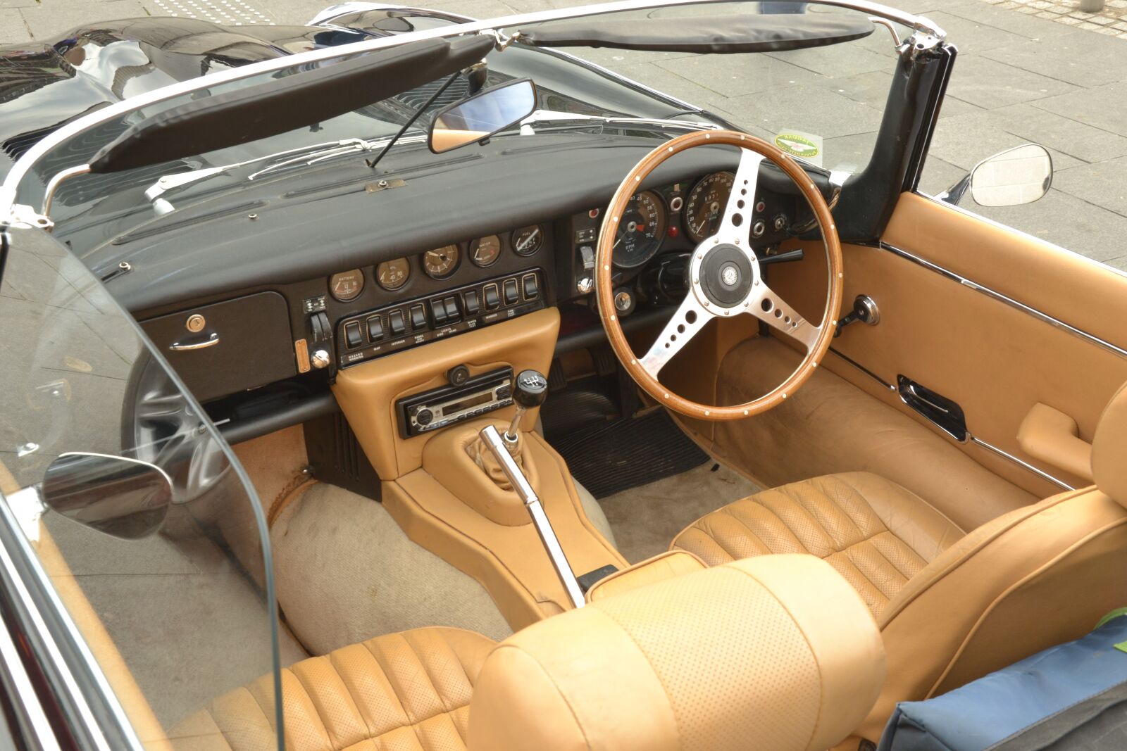Nikon D3100 sample photo. Vintage car, old car photography