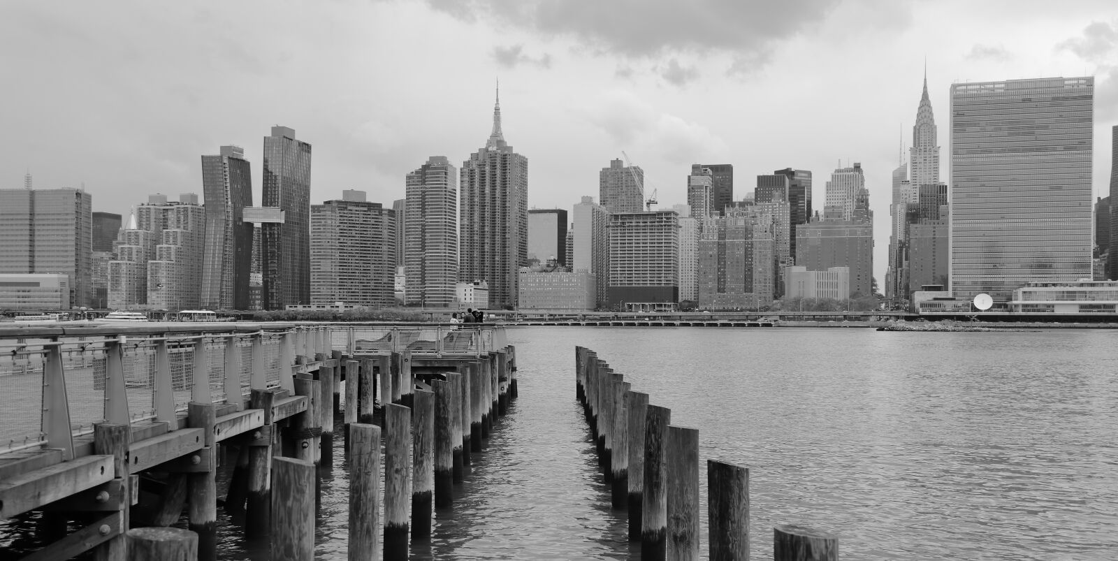 Canon EF 24-105mm F4L IS USM sample photo. Pier, waterfront, ski photography