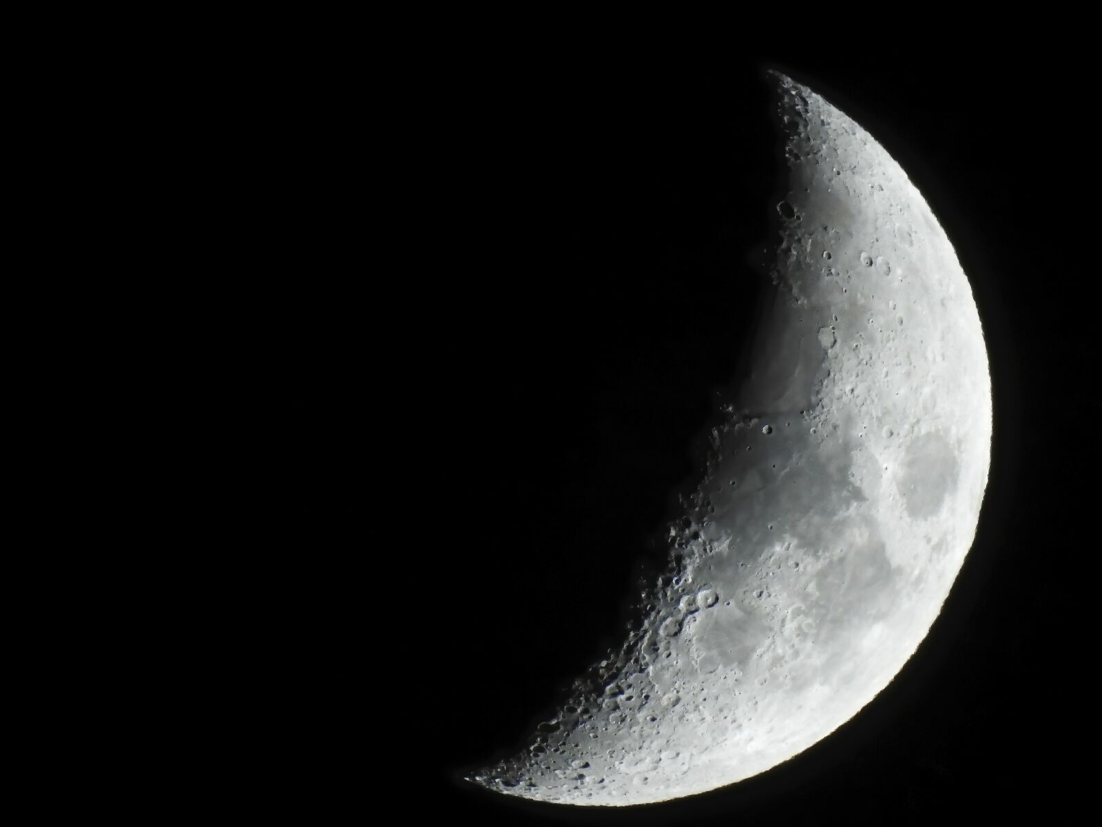 Nikon Coolpix P900 sample photo. Moon, luna, night photography